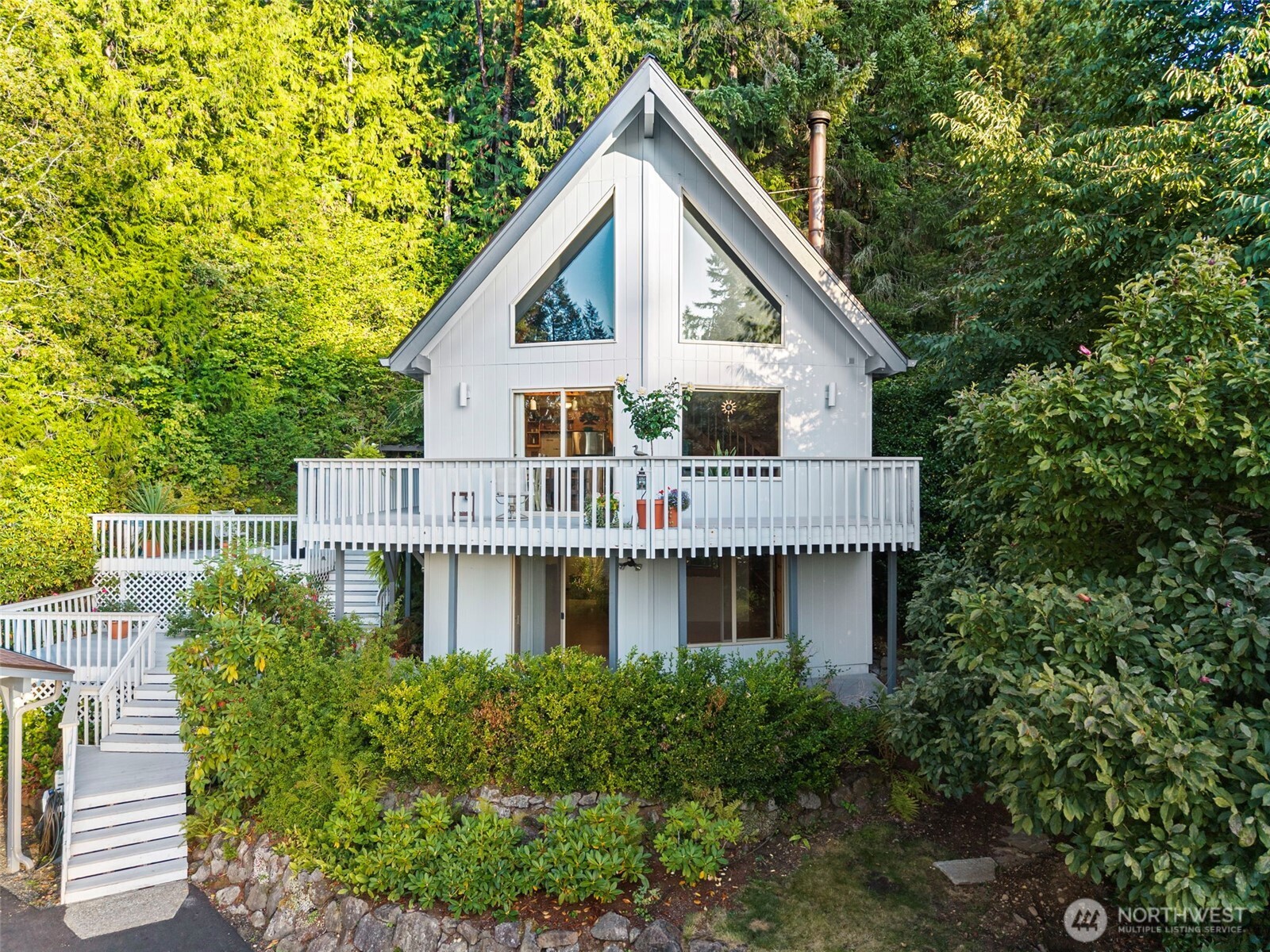 61 Twanoh Tides Drive
