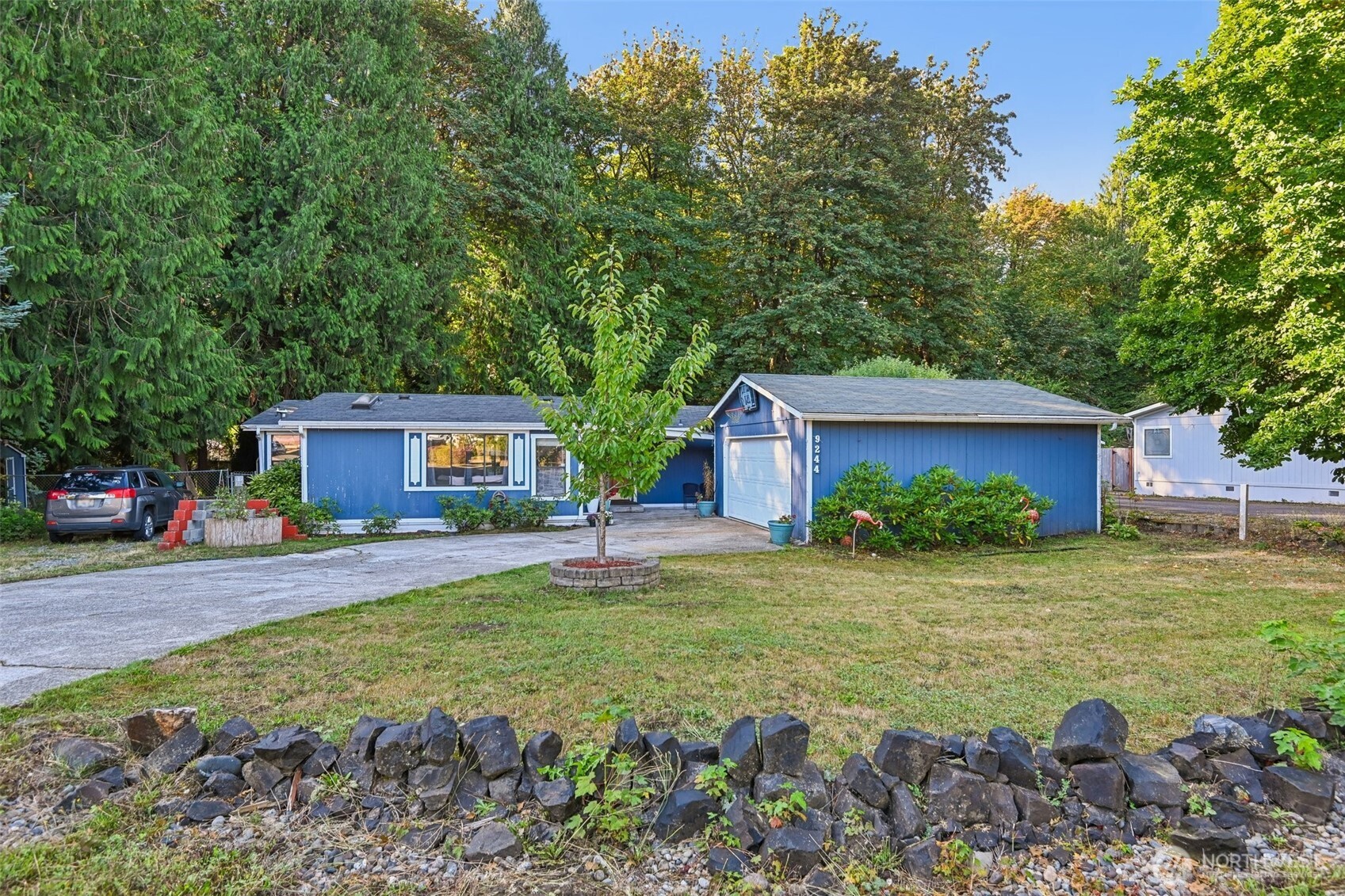 9244 Longhorn Loop
