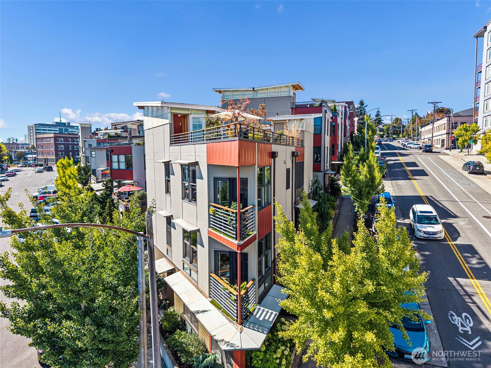 602 Baker Street