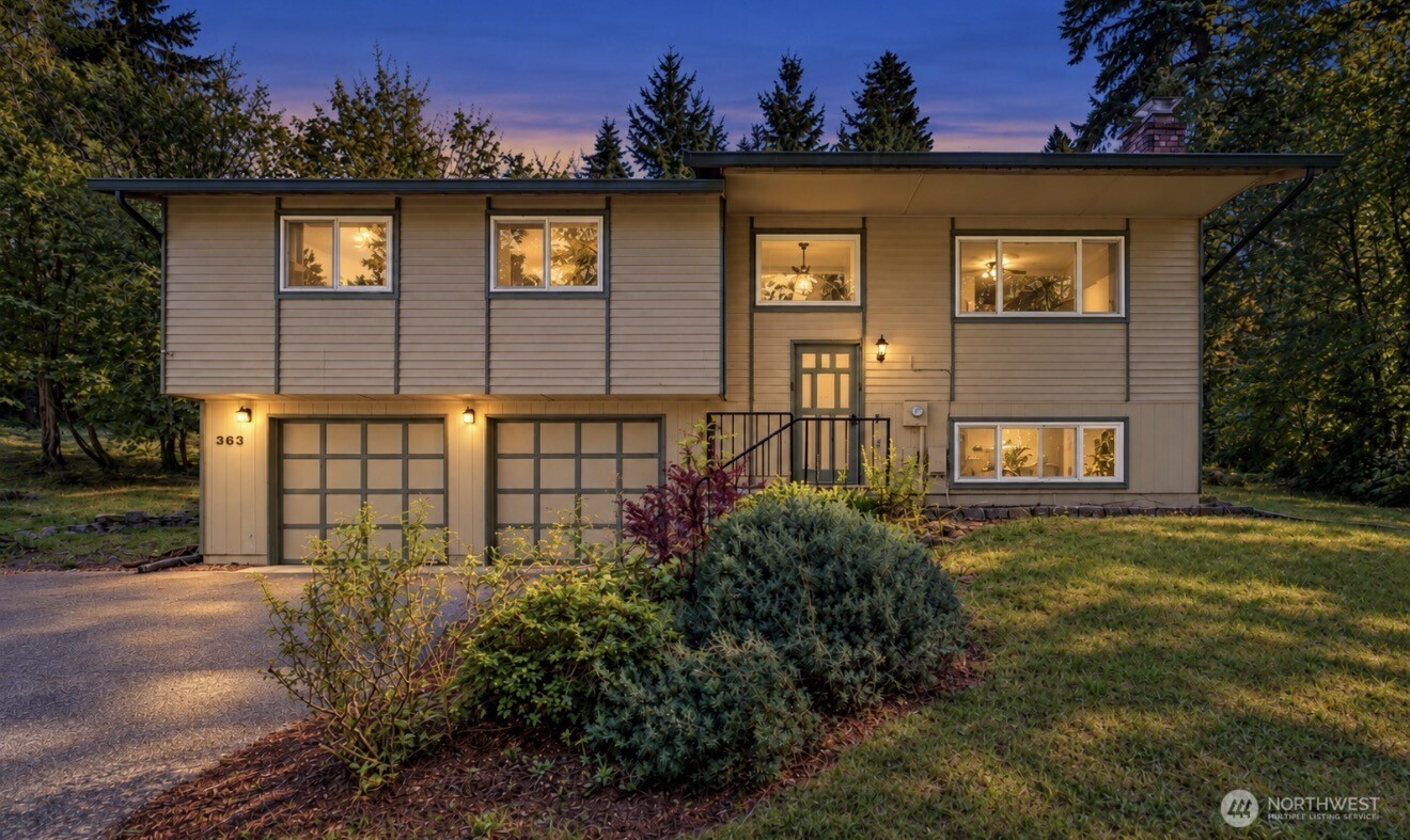 363 Canyon Drive