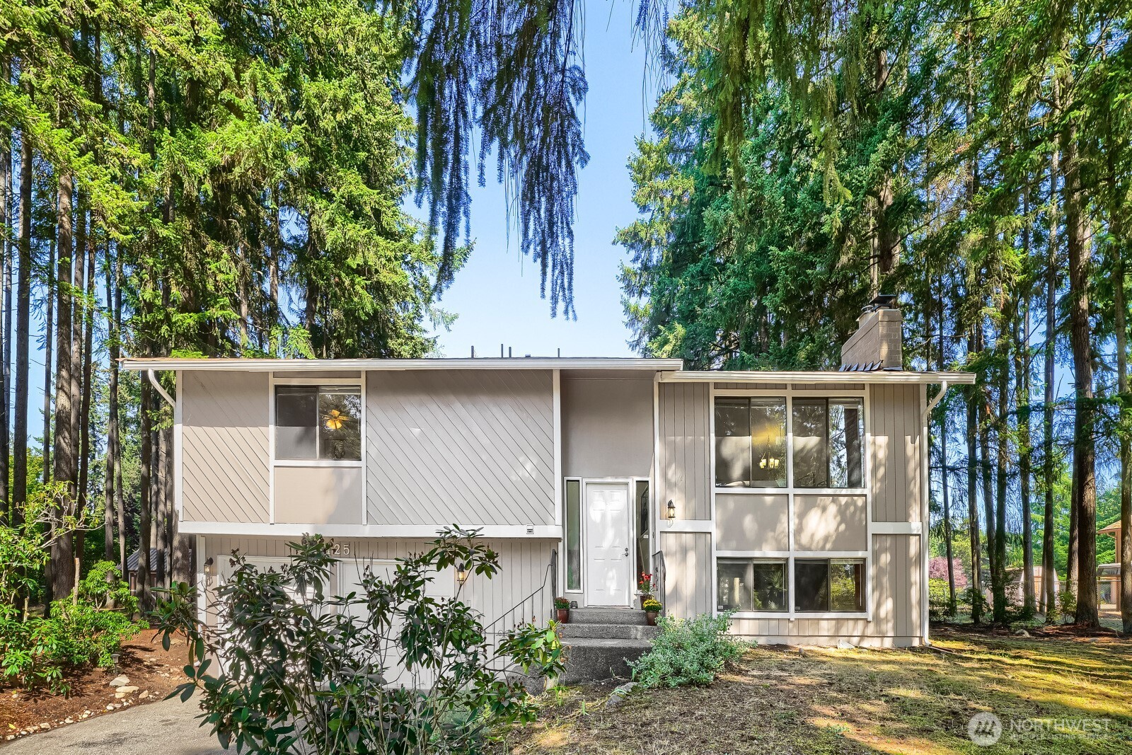 5125 162nd St Court