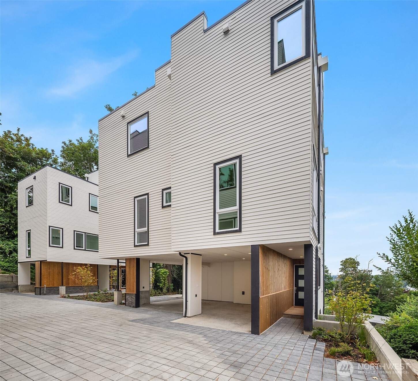 530 Barrett Street