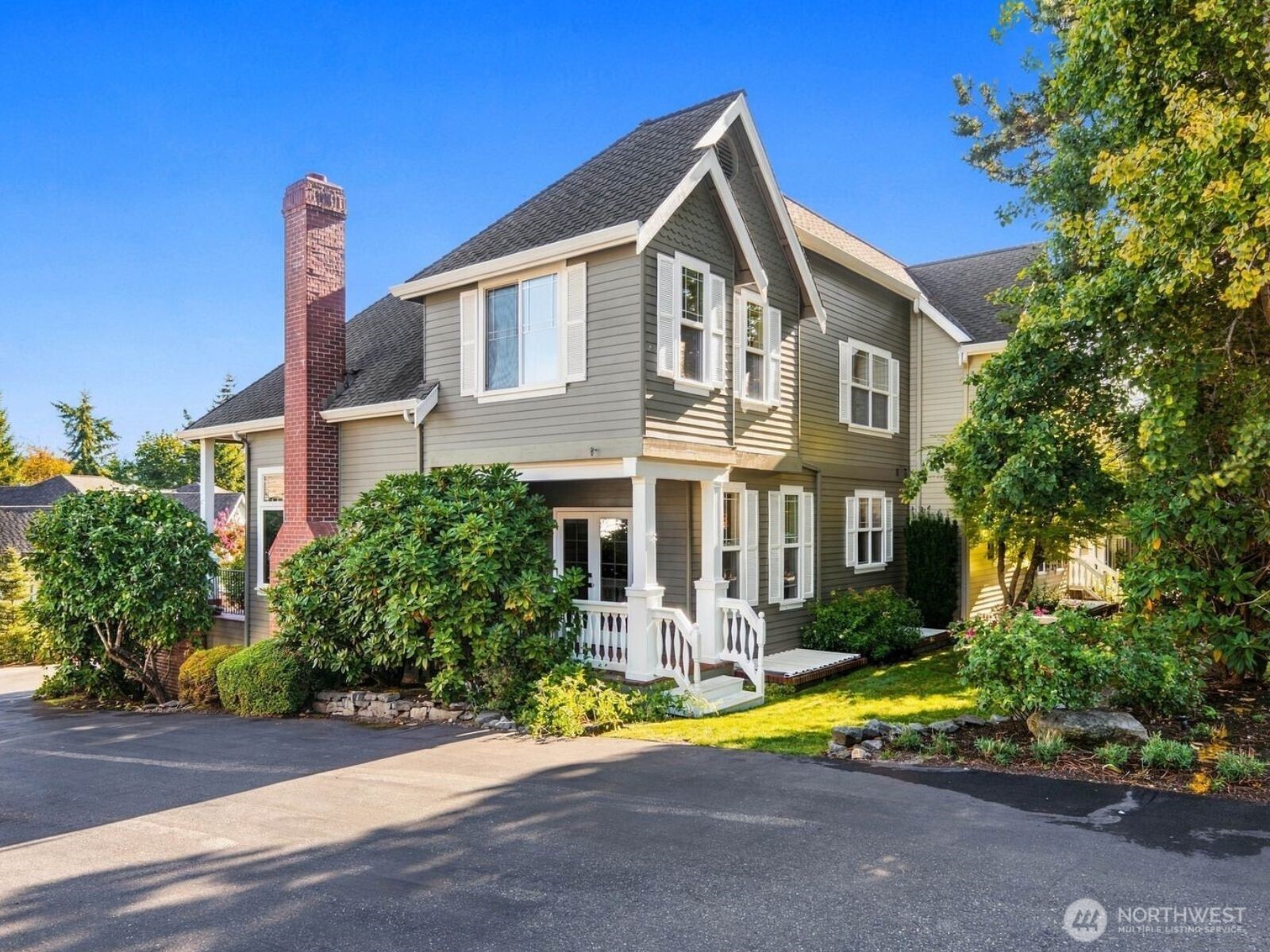 3483 Edwards Drive