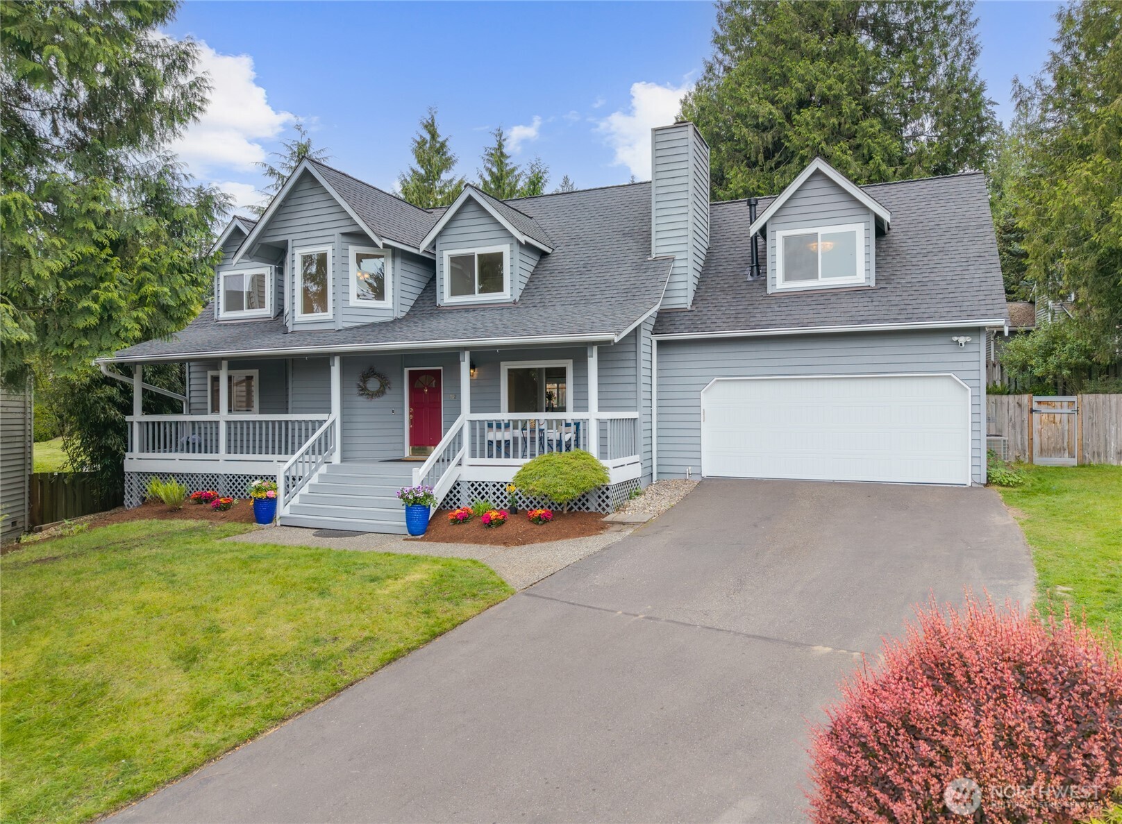 412 164 Place