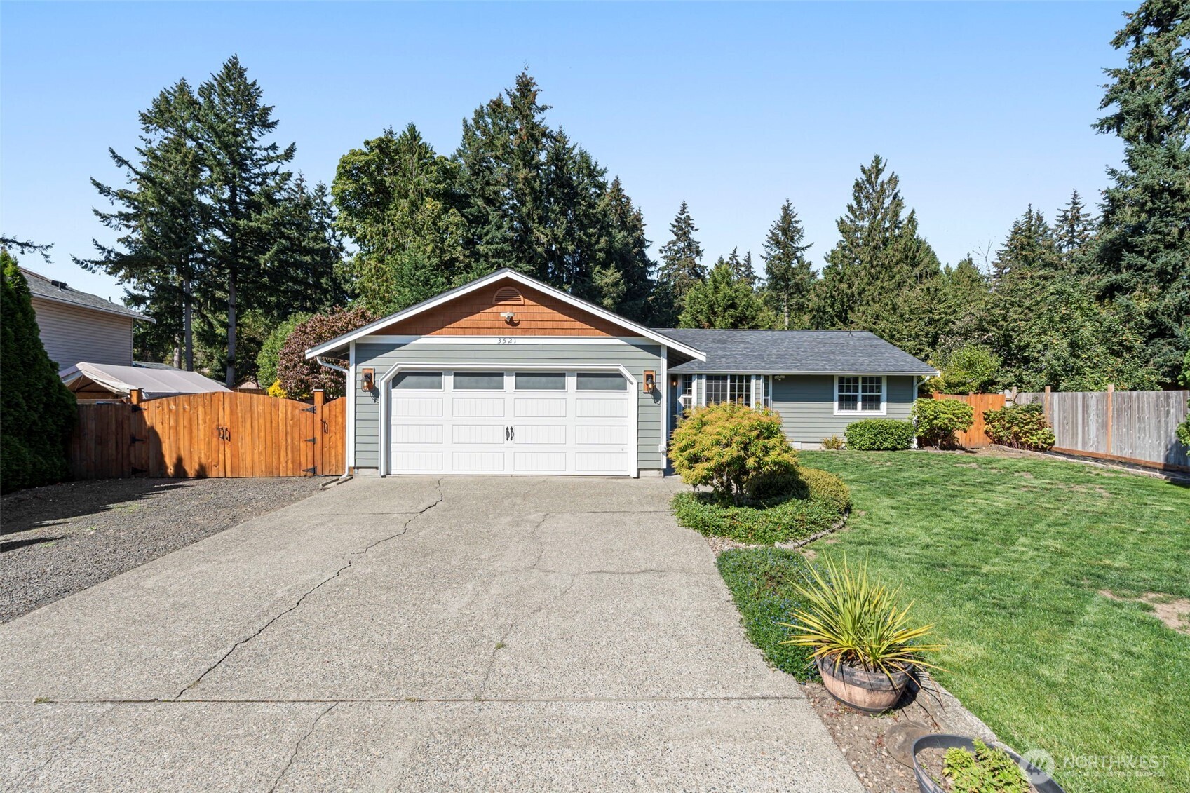 3521 Radcliff Court