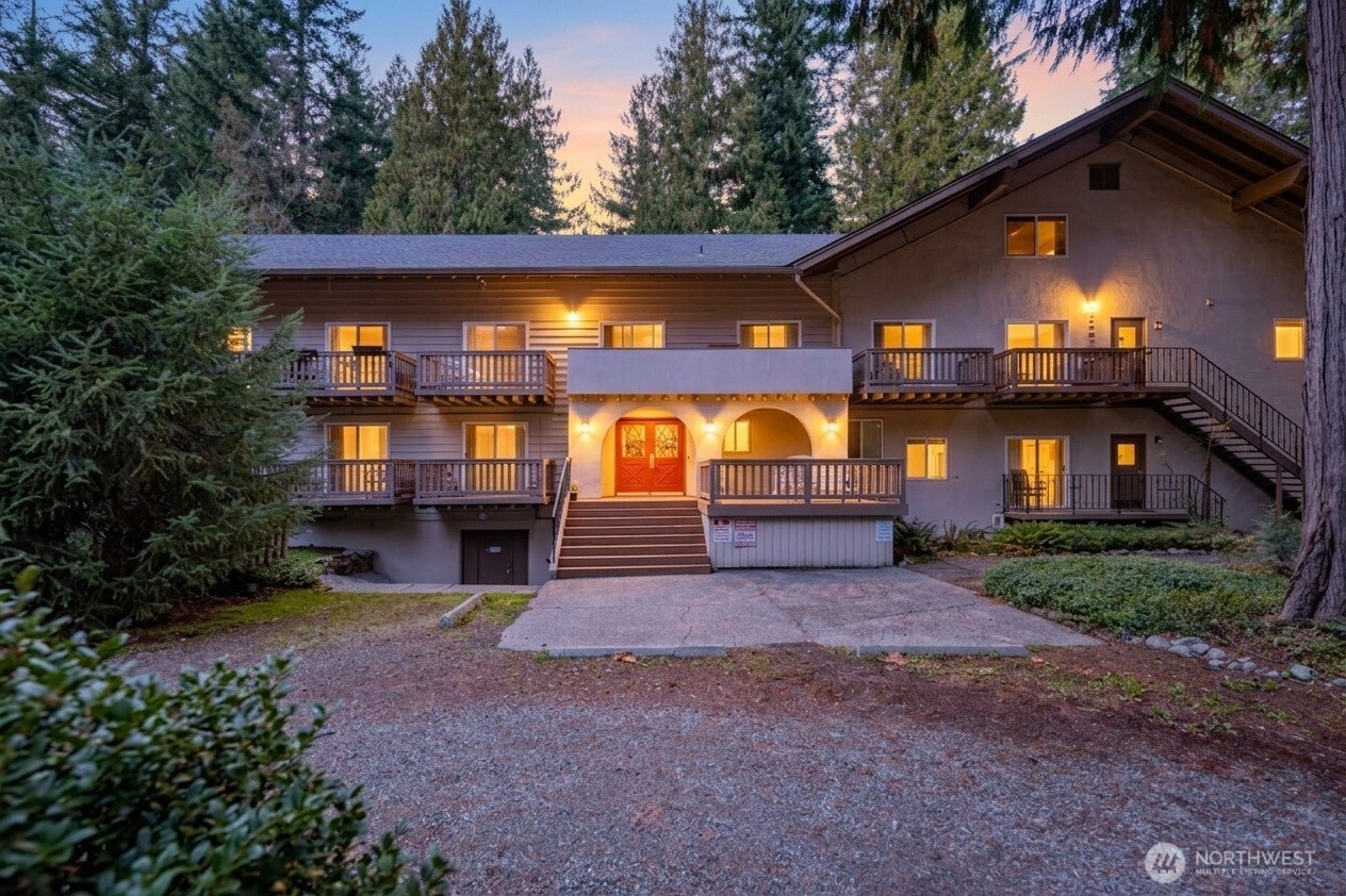 10433 Mt Baker Highway #1007A