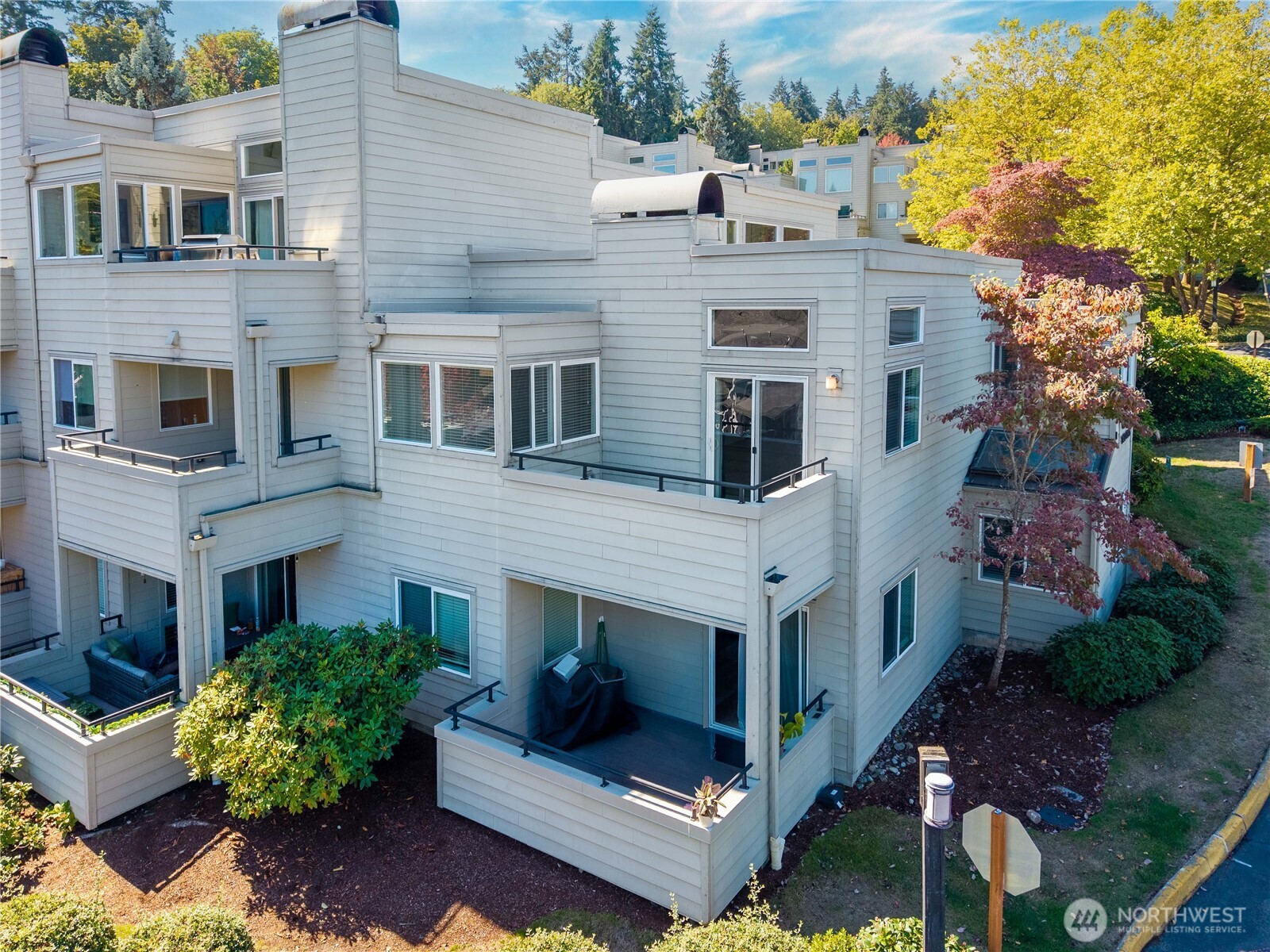 7525 Old Redmond Road #403