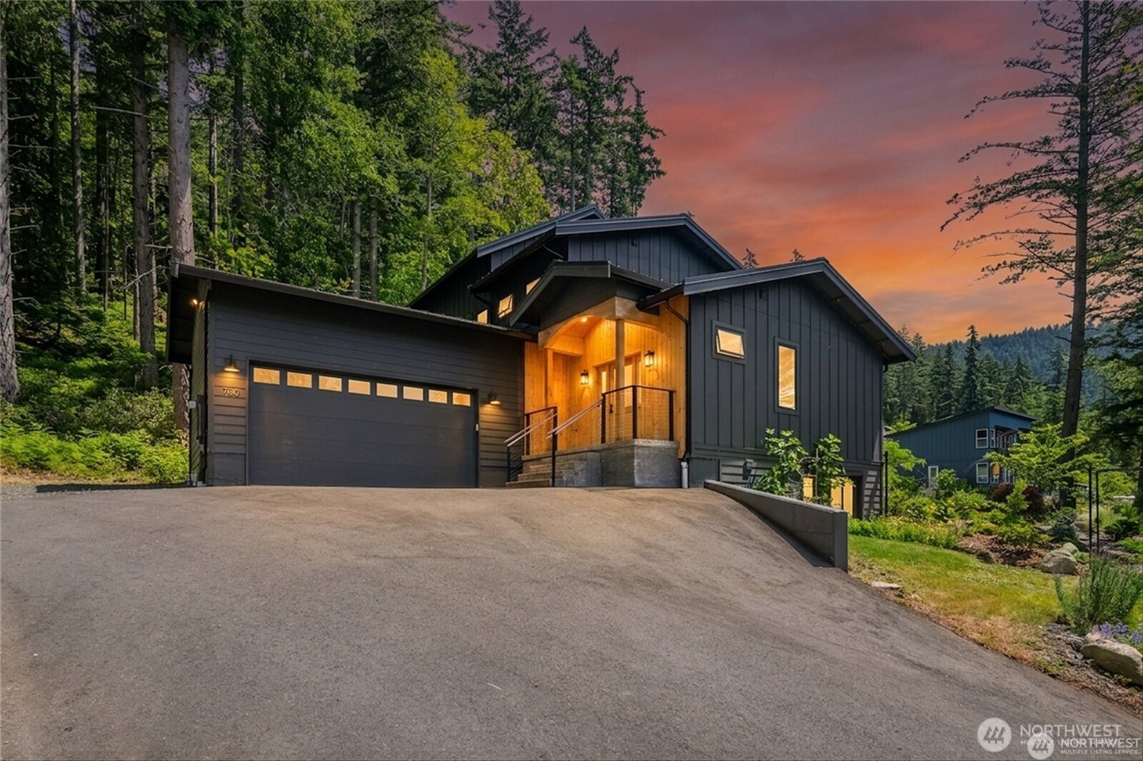 760 Chuckanut Drive