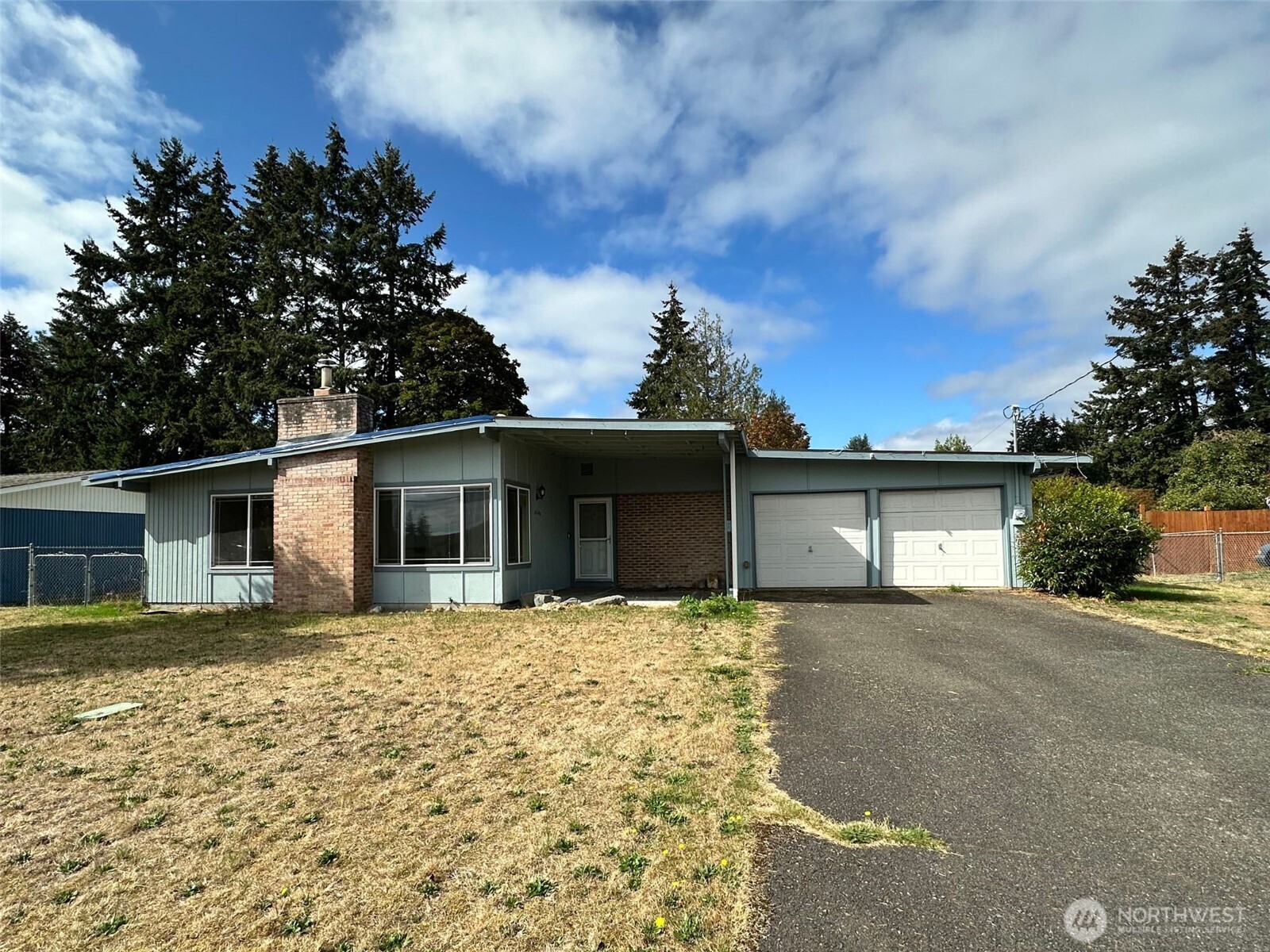 14208 Golden Given Rd E
