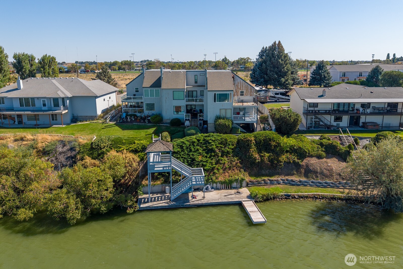 2512 Marina Drive #6