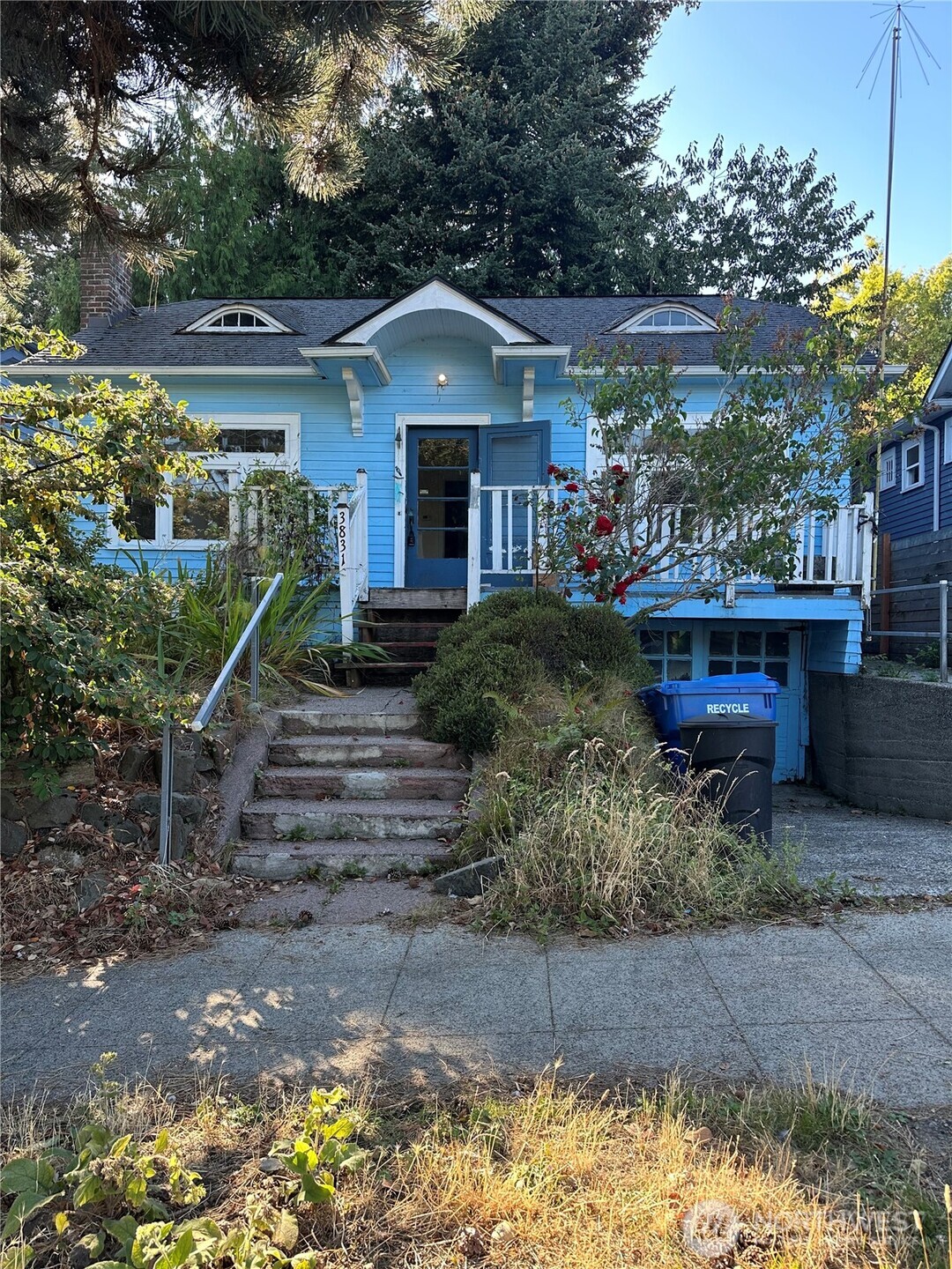 3831 Bagley Avenue