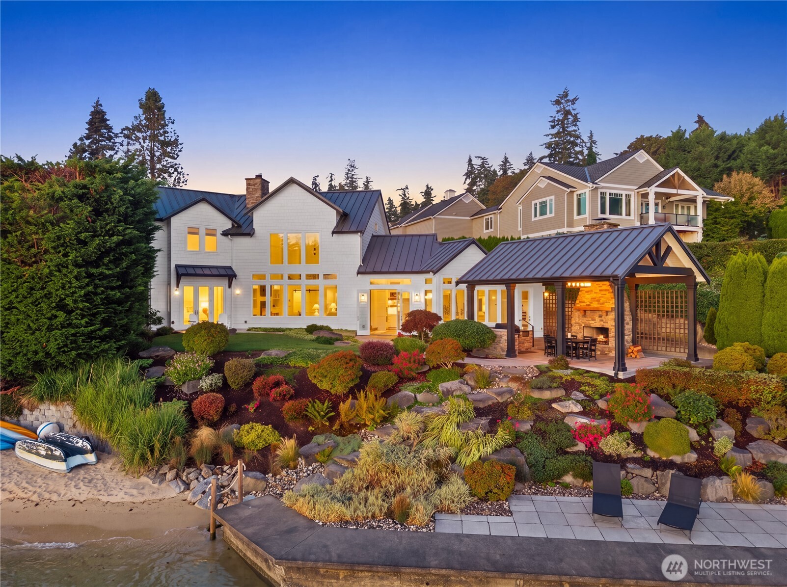 925 Gway Drive
