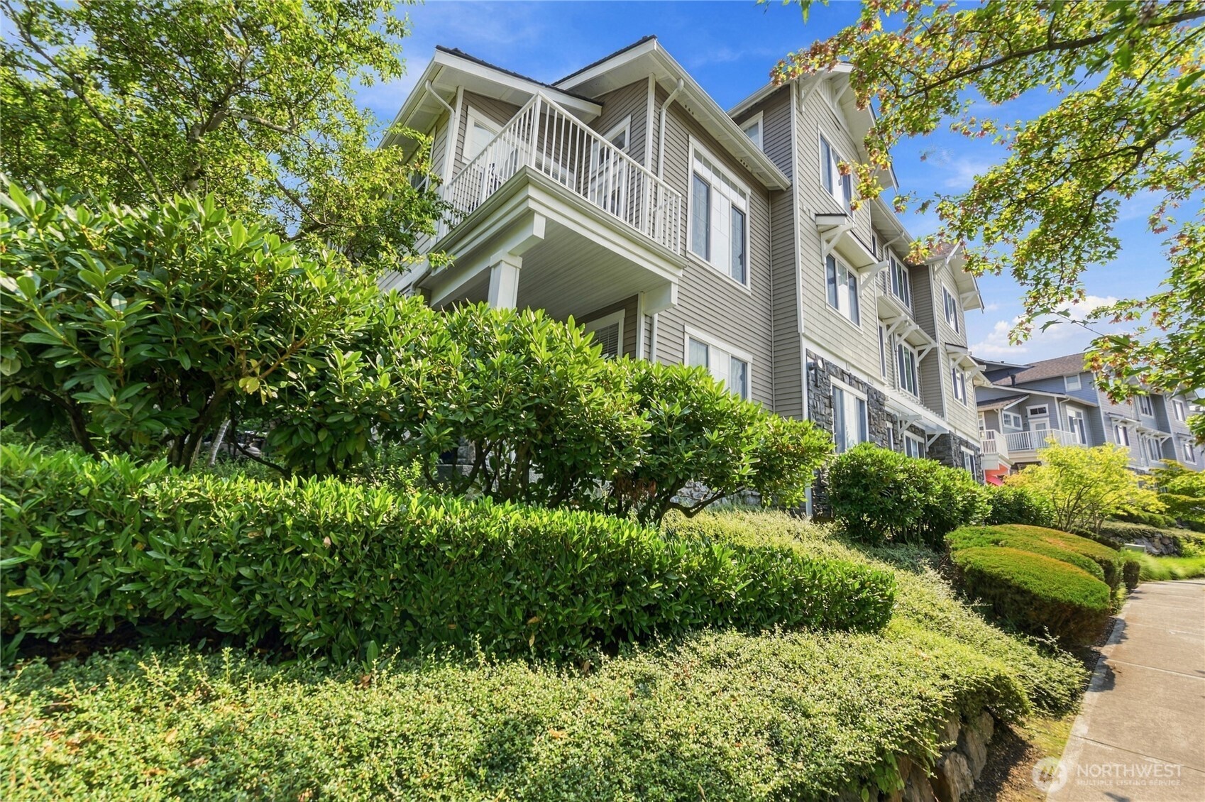 1601 Katsura Street #101