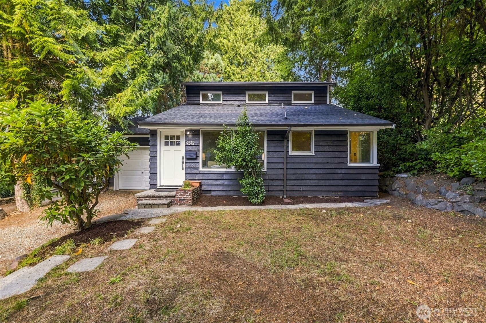 4512 Director Place