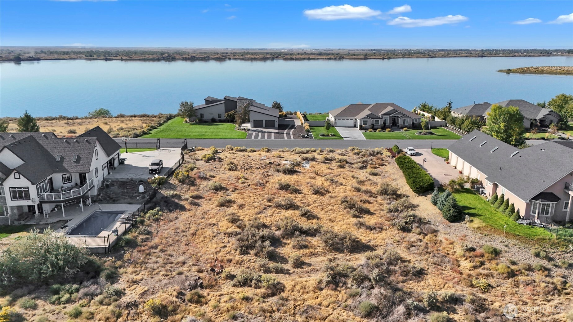7524 Dune Lake Road