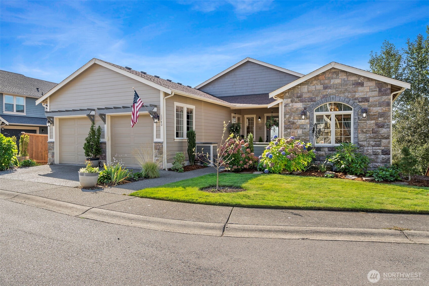 1740 Skyline Ridge Lane