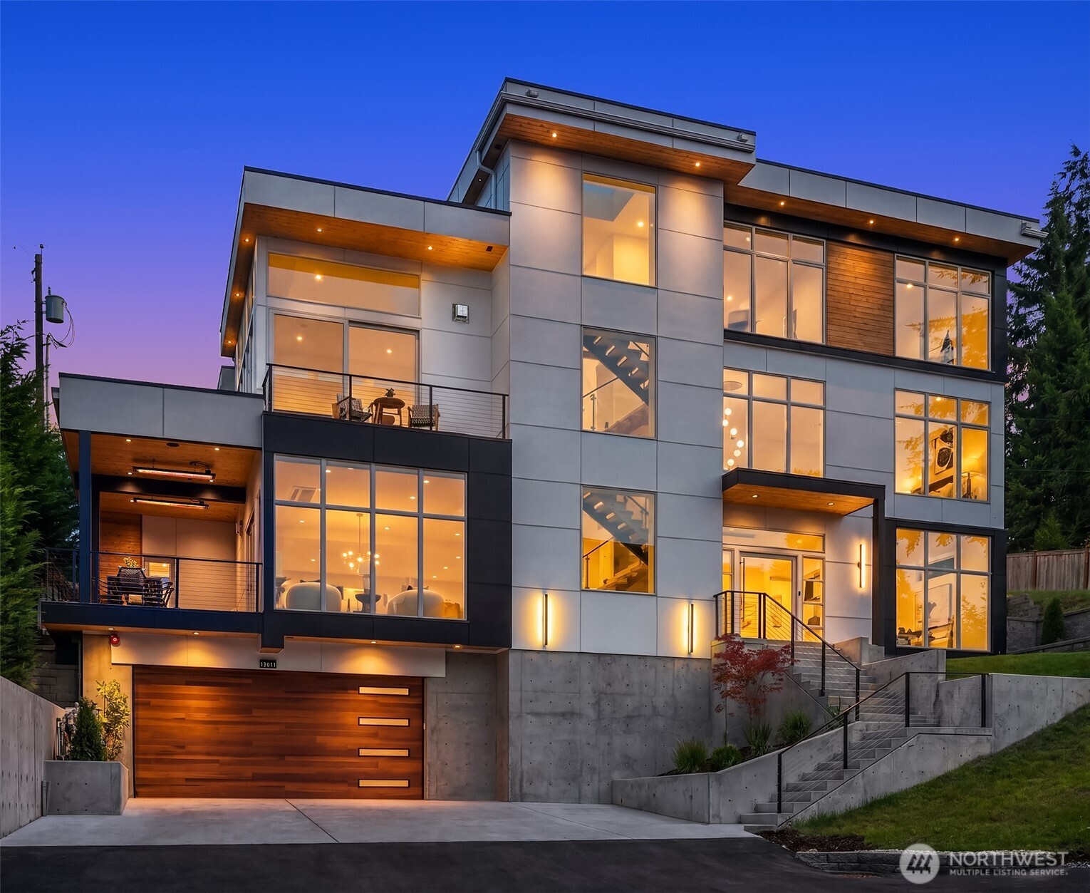 13011 Newport Way