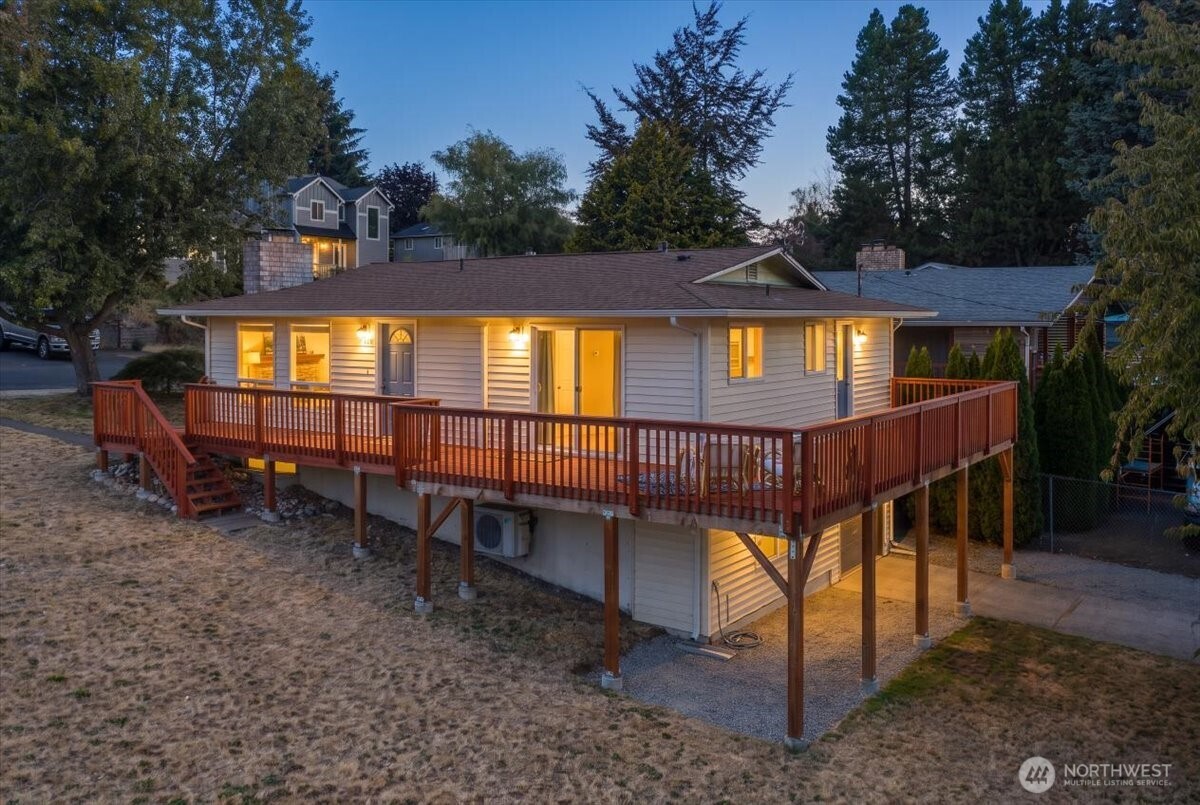 1351 Highland Avenue
