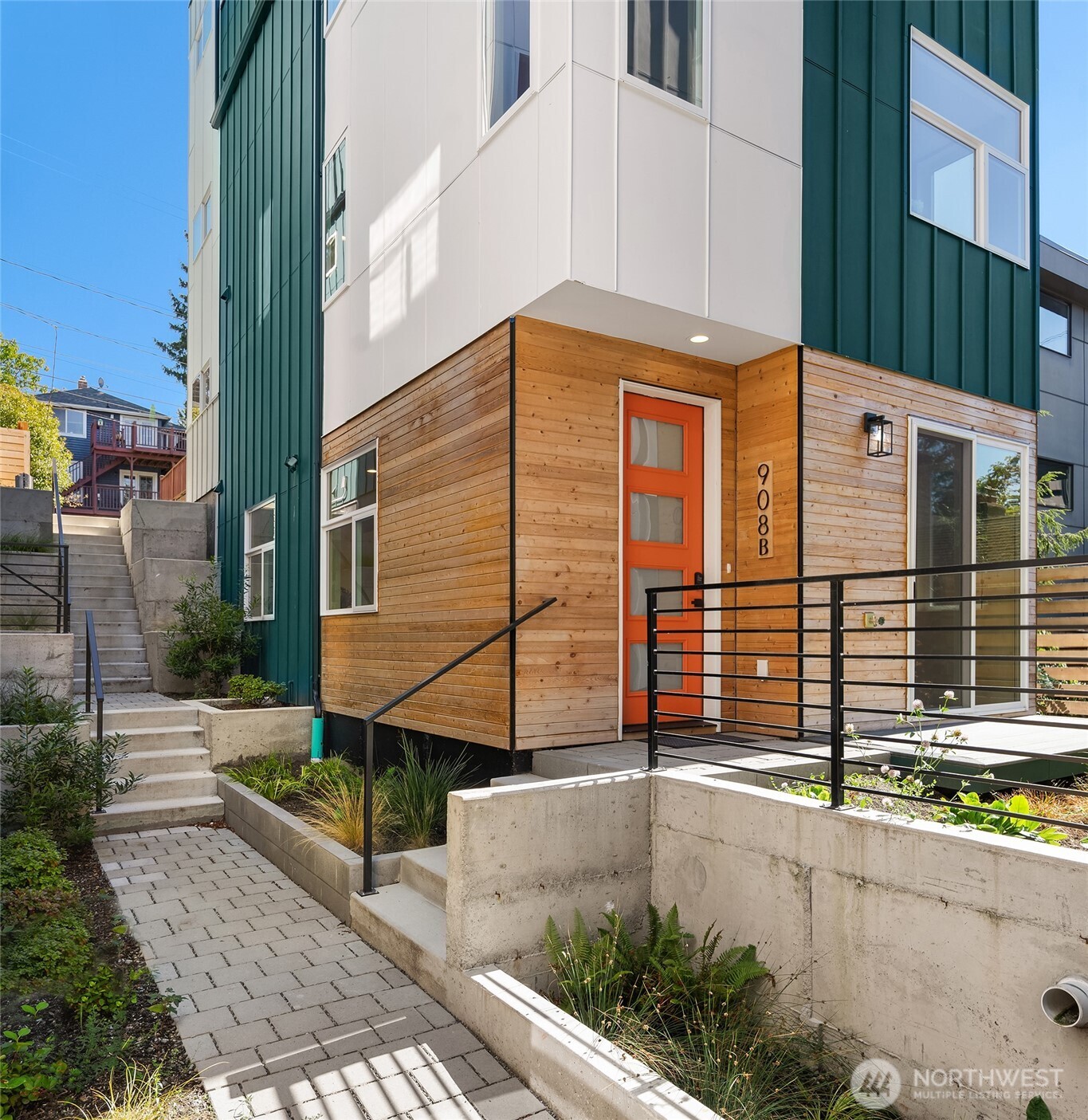 908 15th Avenue #B