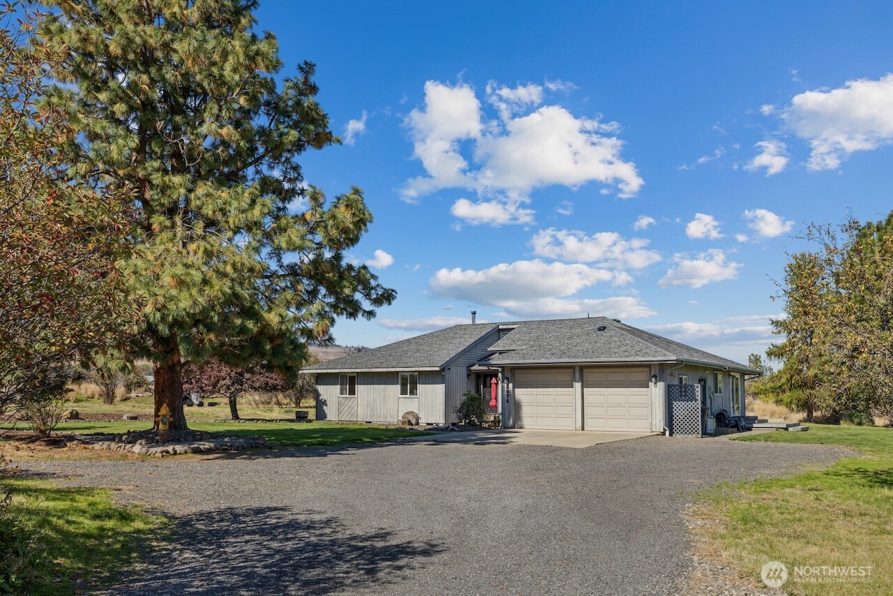 5871 Cove Road