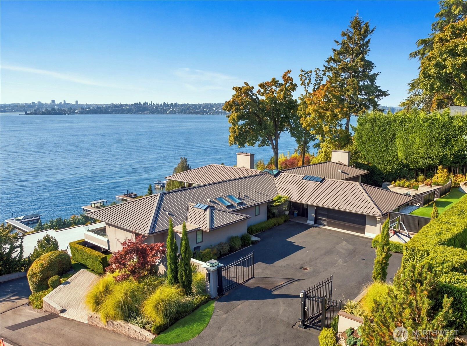 3223 Evergreen Point Road