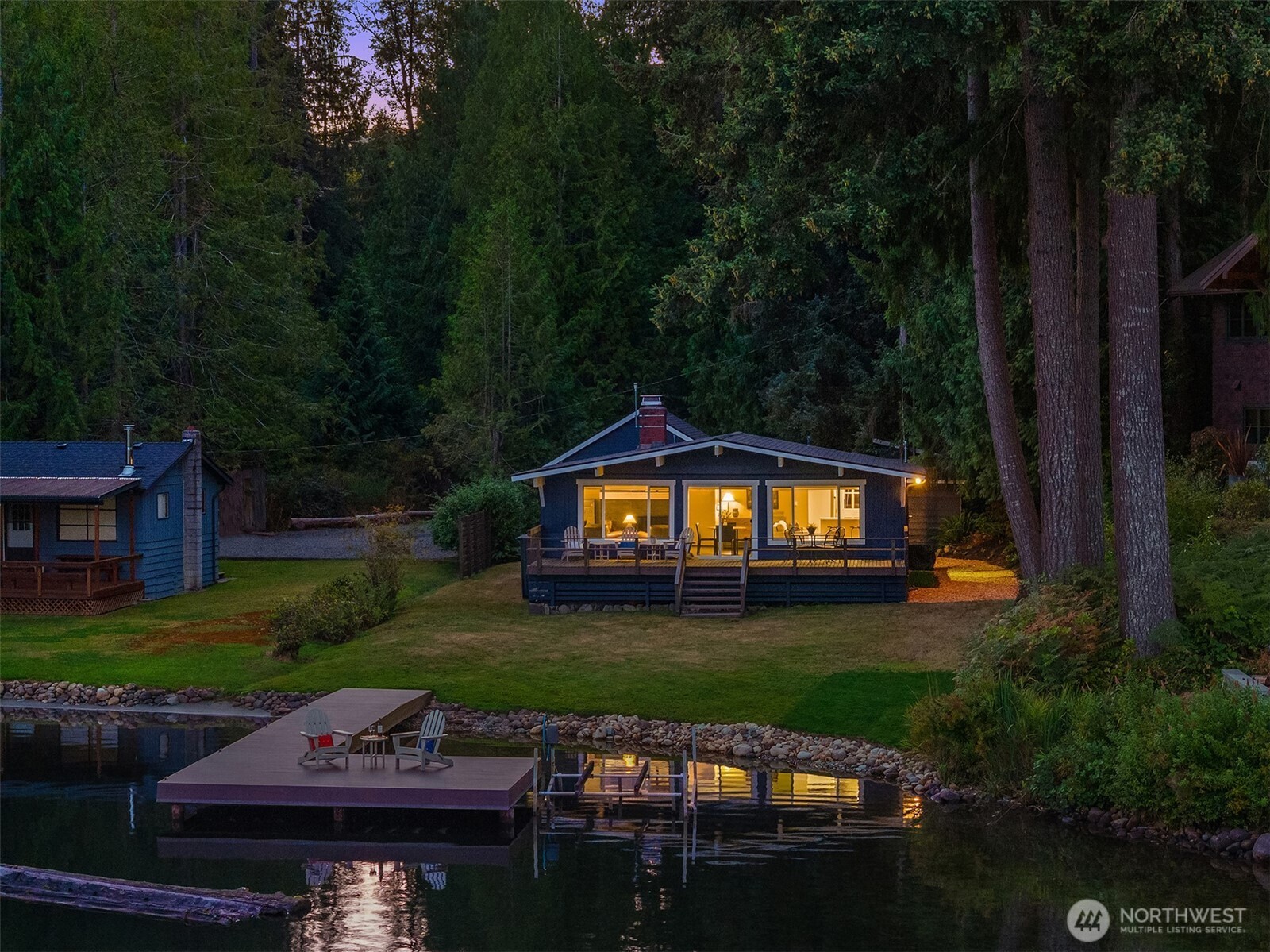 3 LAKE ROESIGER ROAD