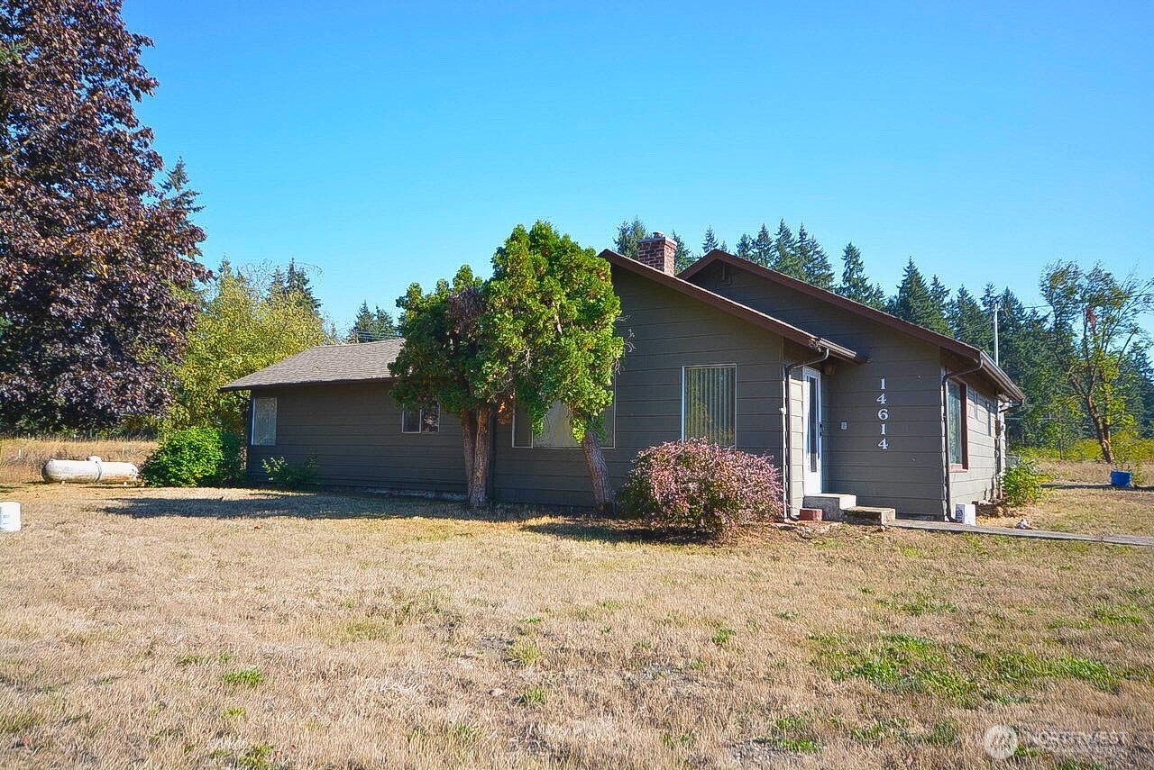 14614 Lawrence Lake Road