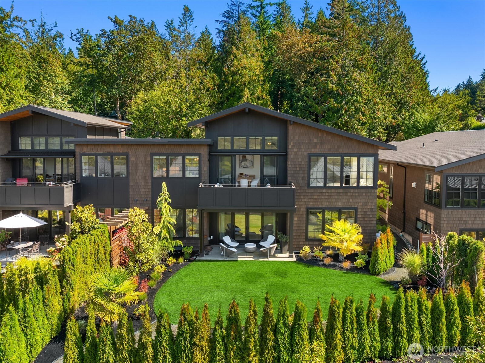 4833 Rosalind Road