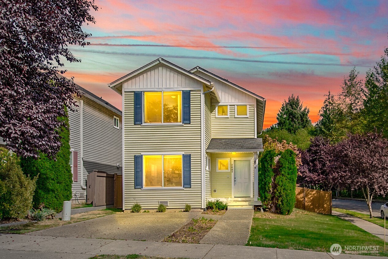 2607 105th Ave