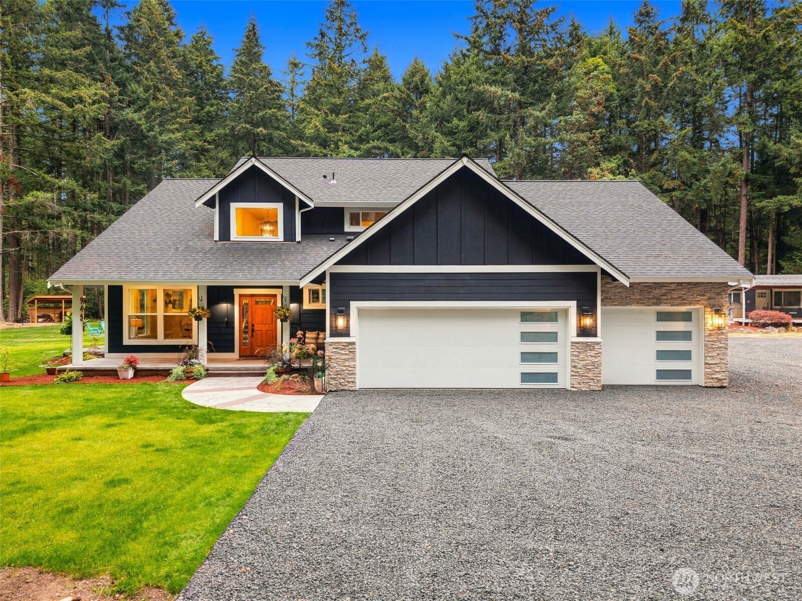 945 & 953 Lummi Drive