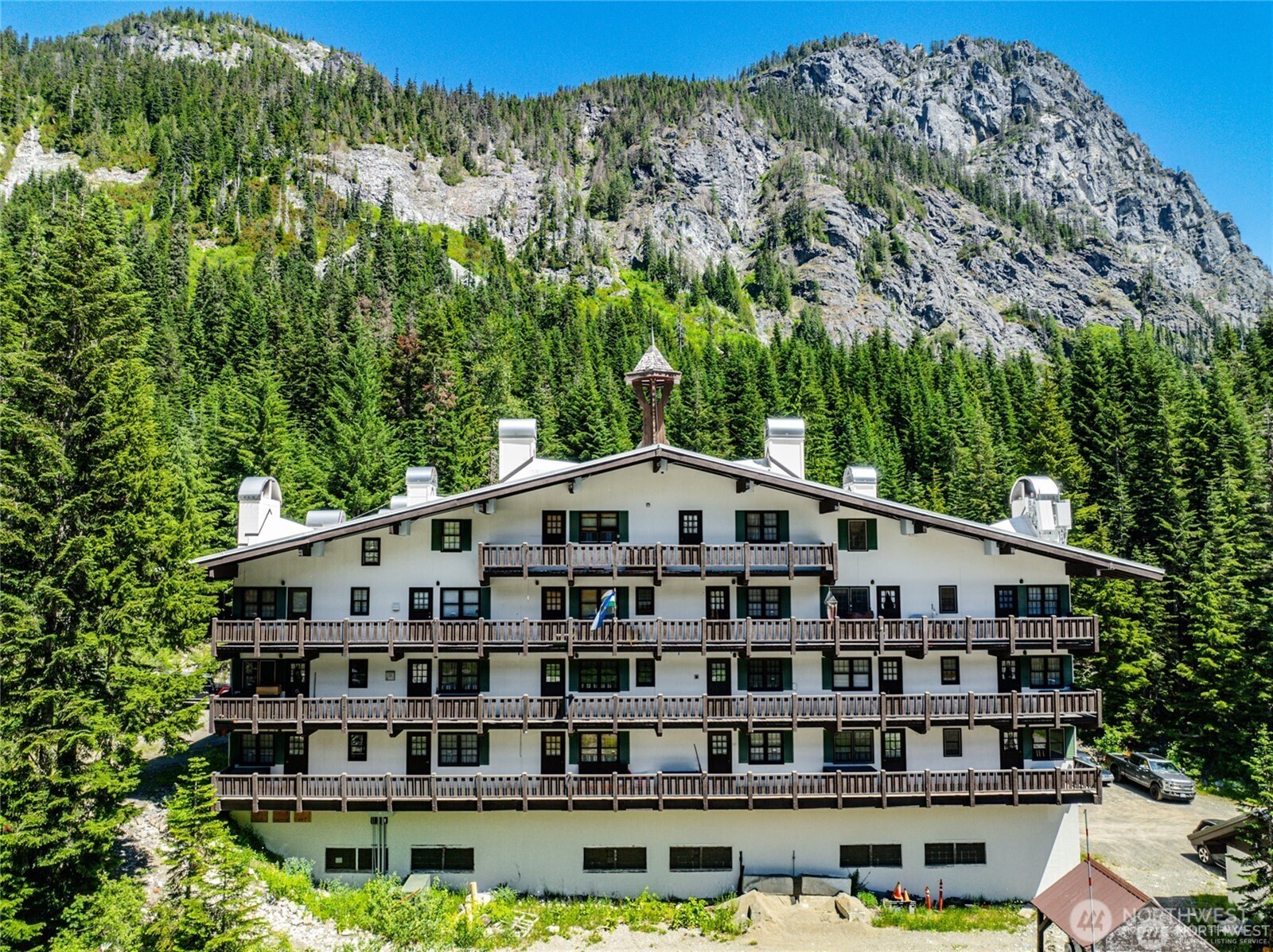17700 Alpental Access Rd #2001
