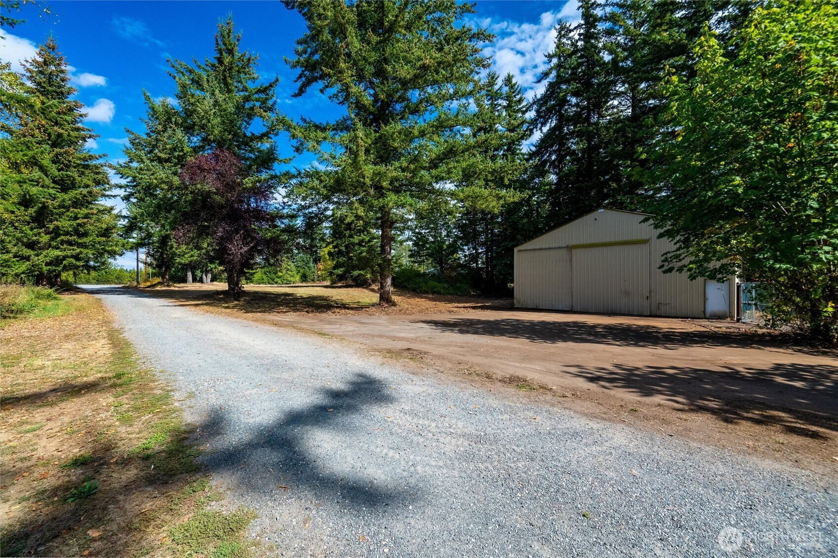 2033 Pole Road