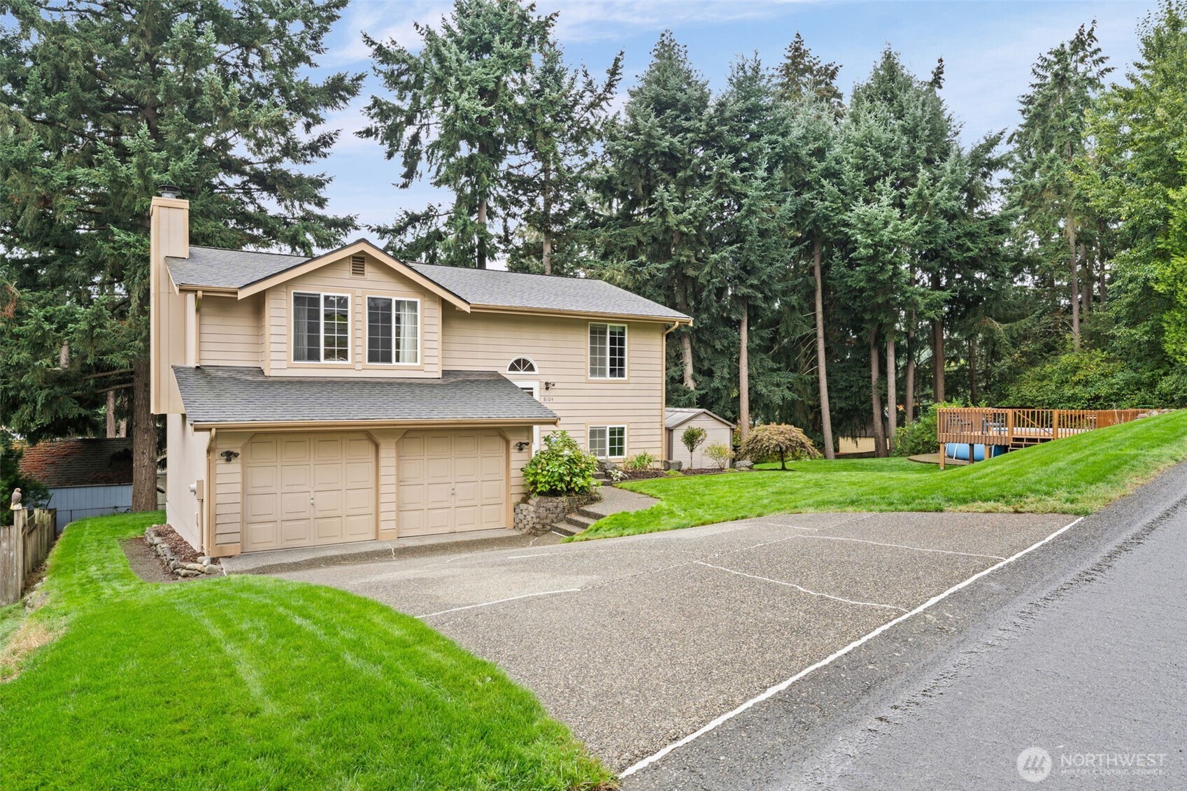 8104 189th Street Ct