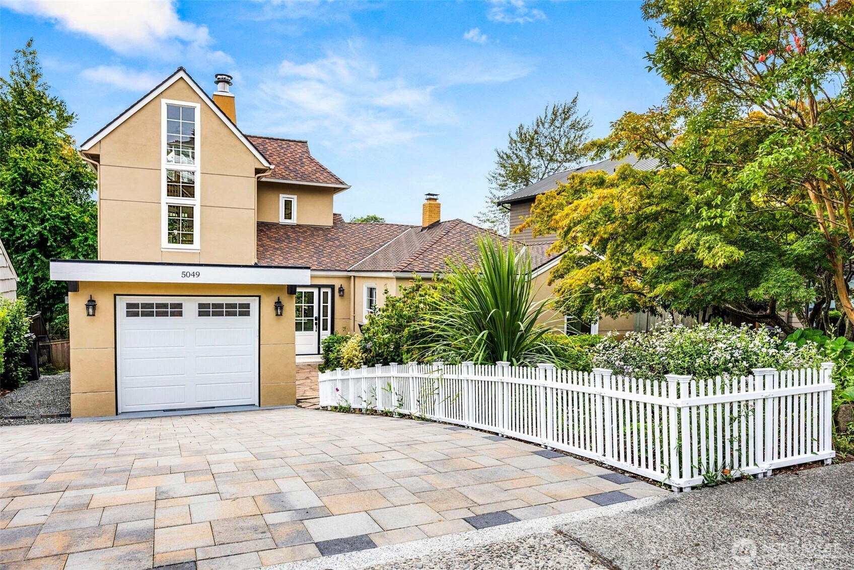 5049 Pullman Avenue