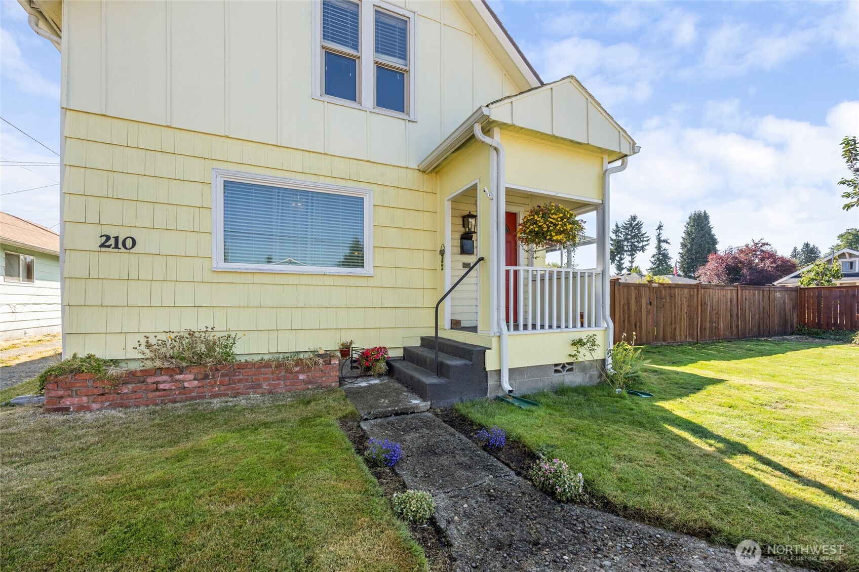 210 Yew Street