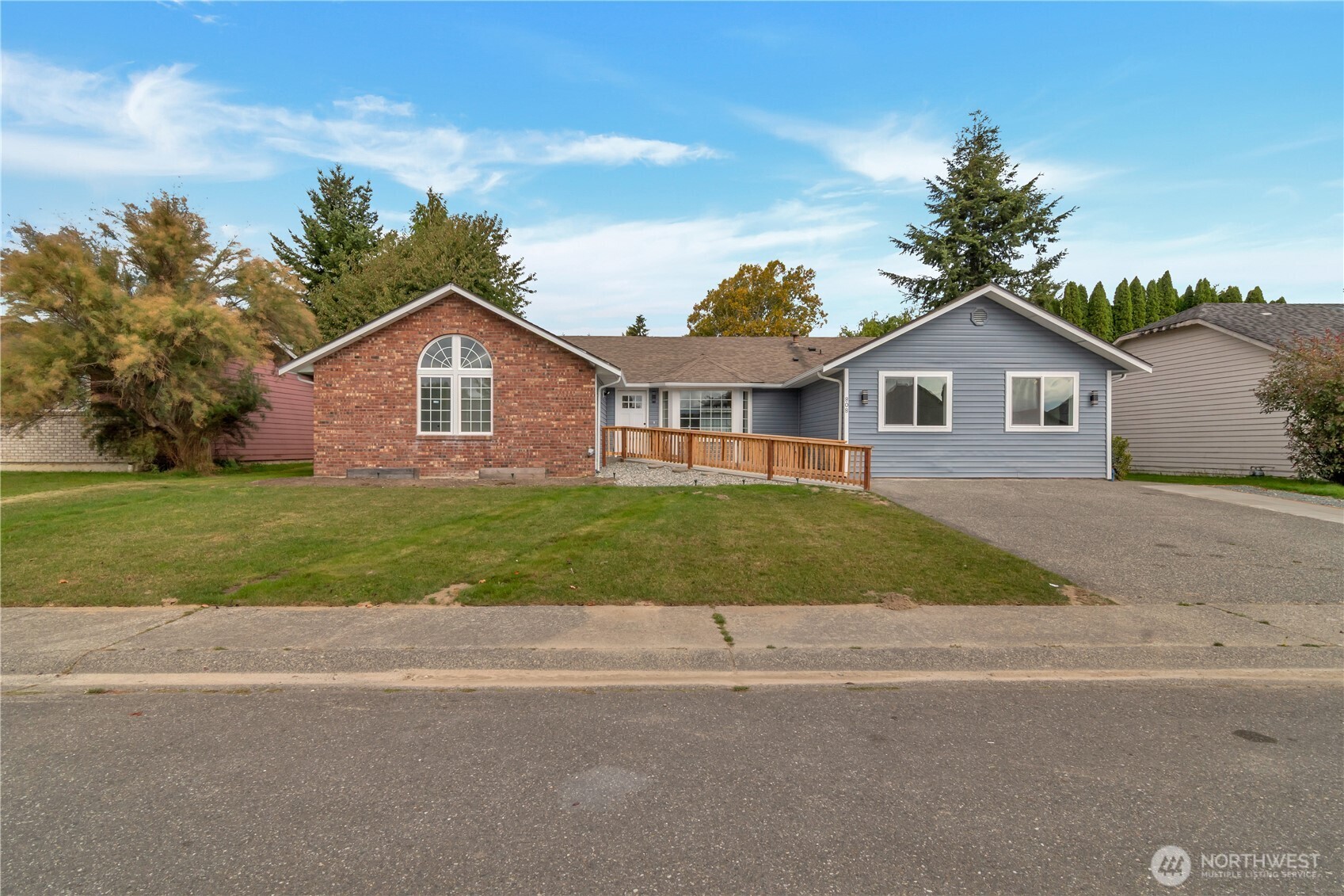 808 Sauk Mountain Drive