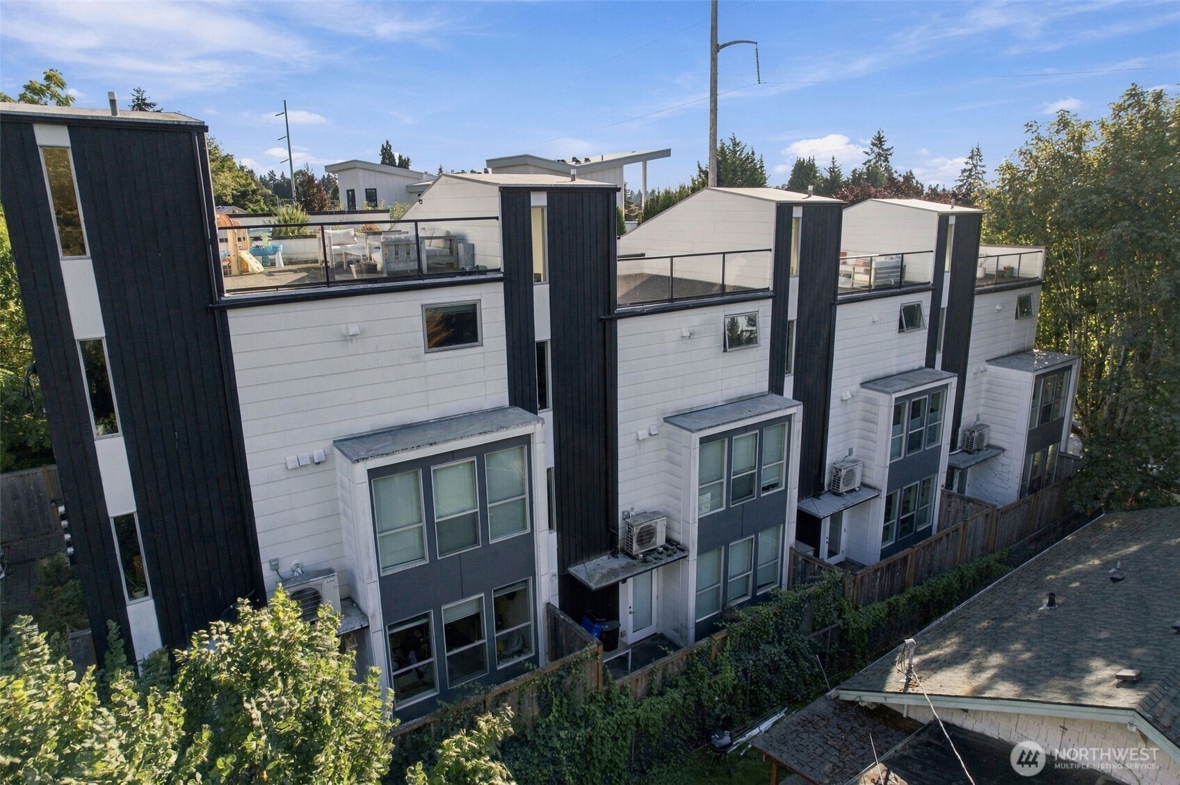 8644 Delridge #B