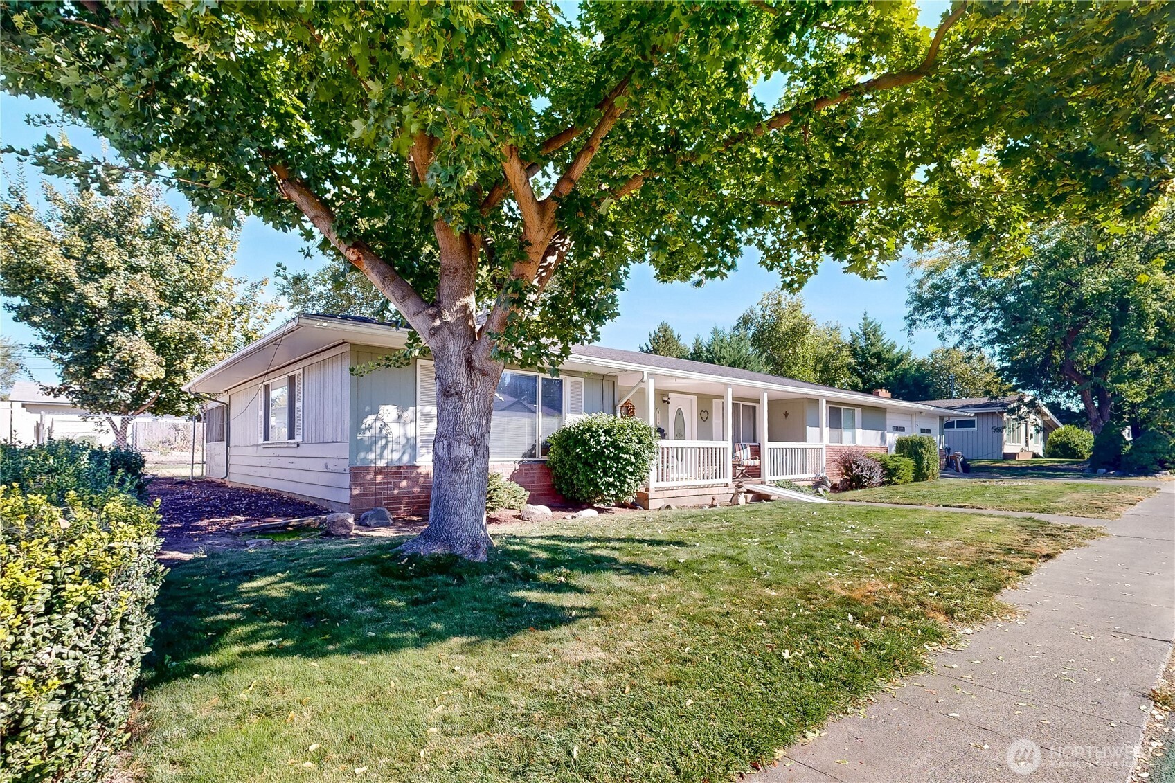 125 Scenic View Drive