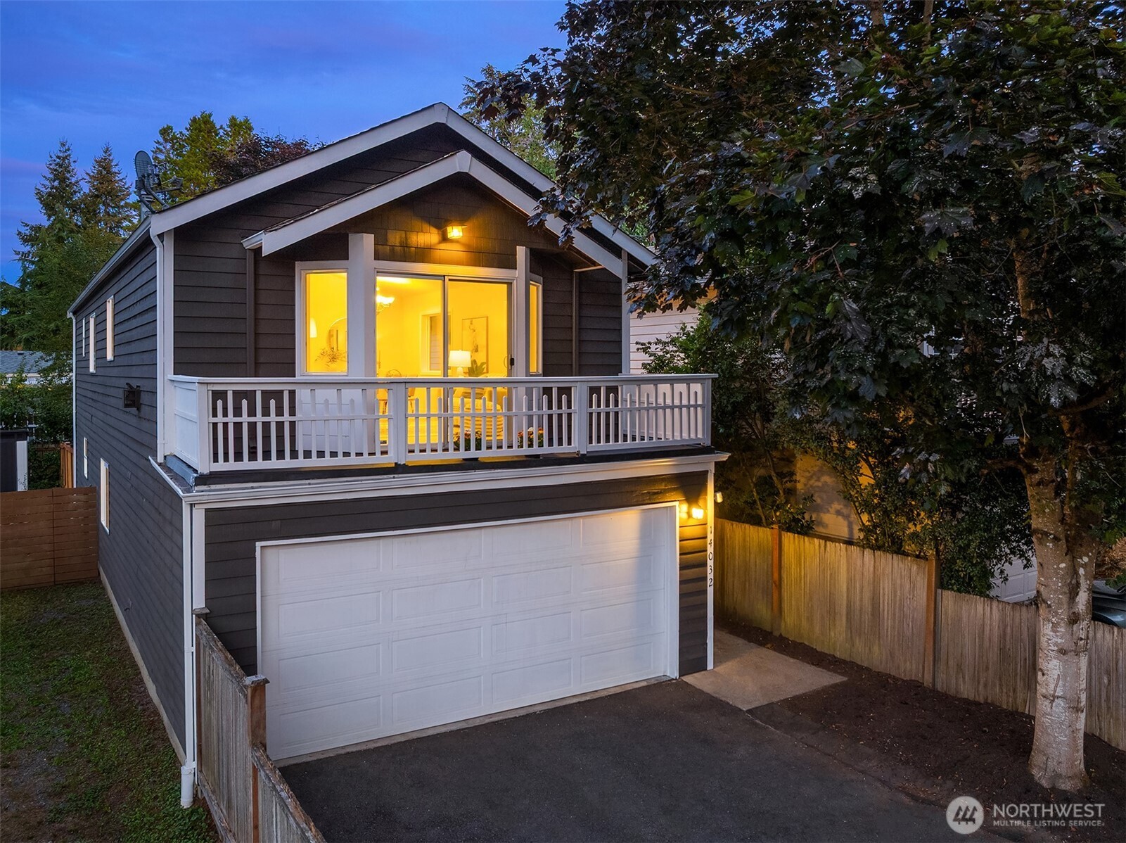14032 Wayne Place