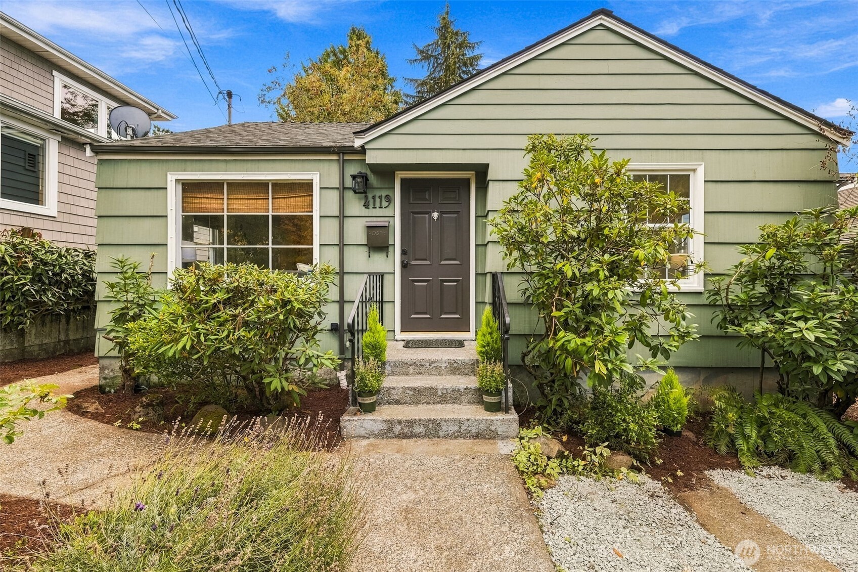 4119 Kenyon Street