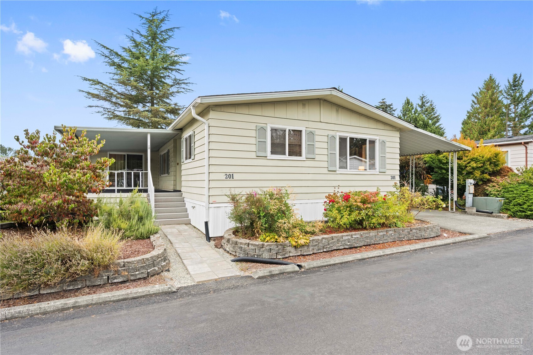 620 112th Street #201