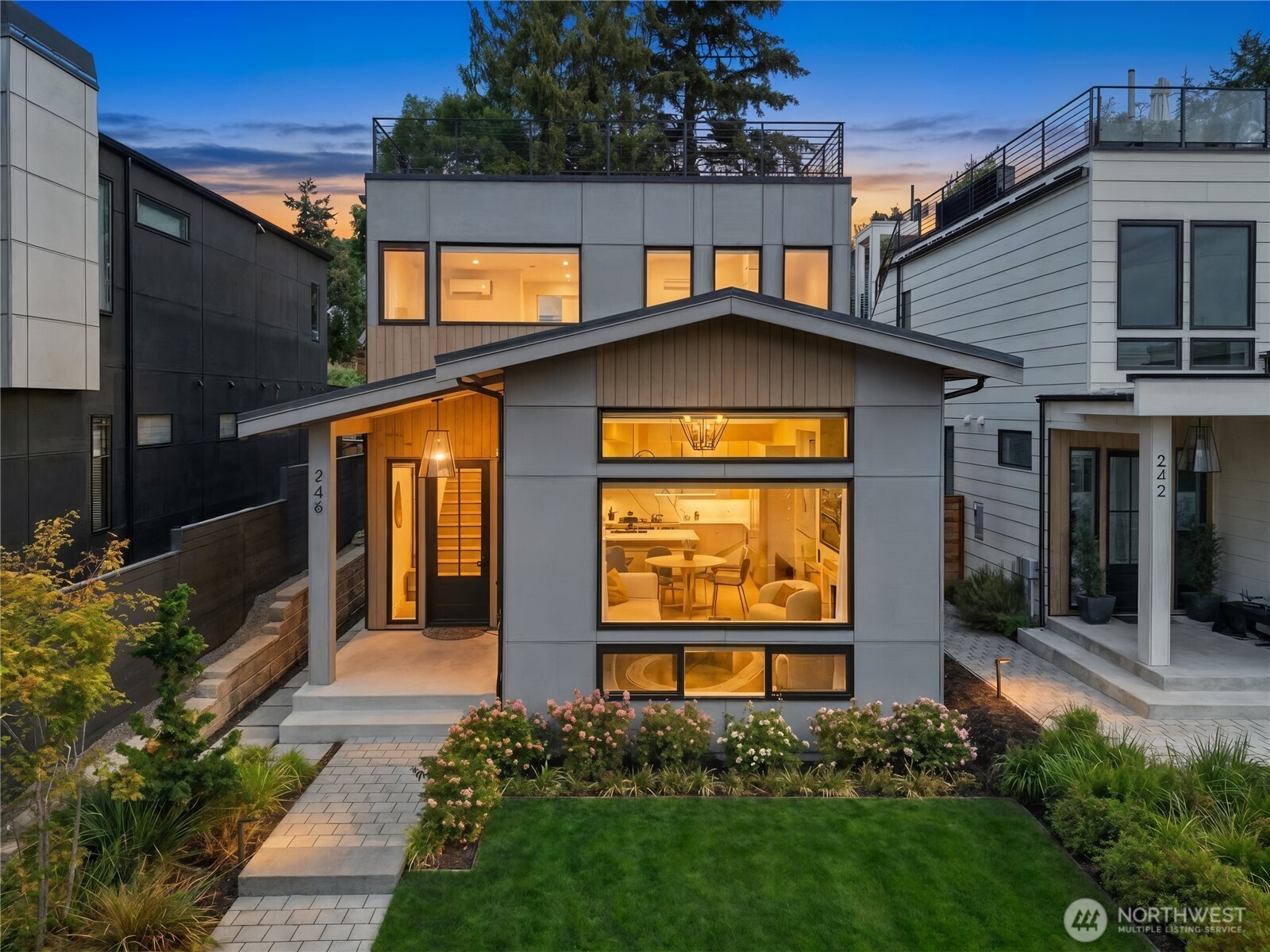 246 5th Avenue