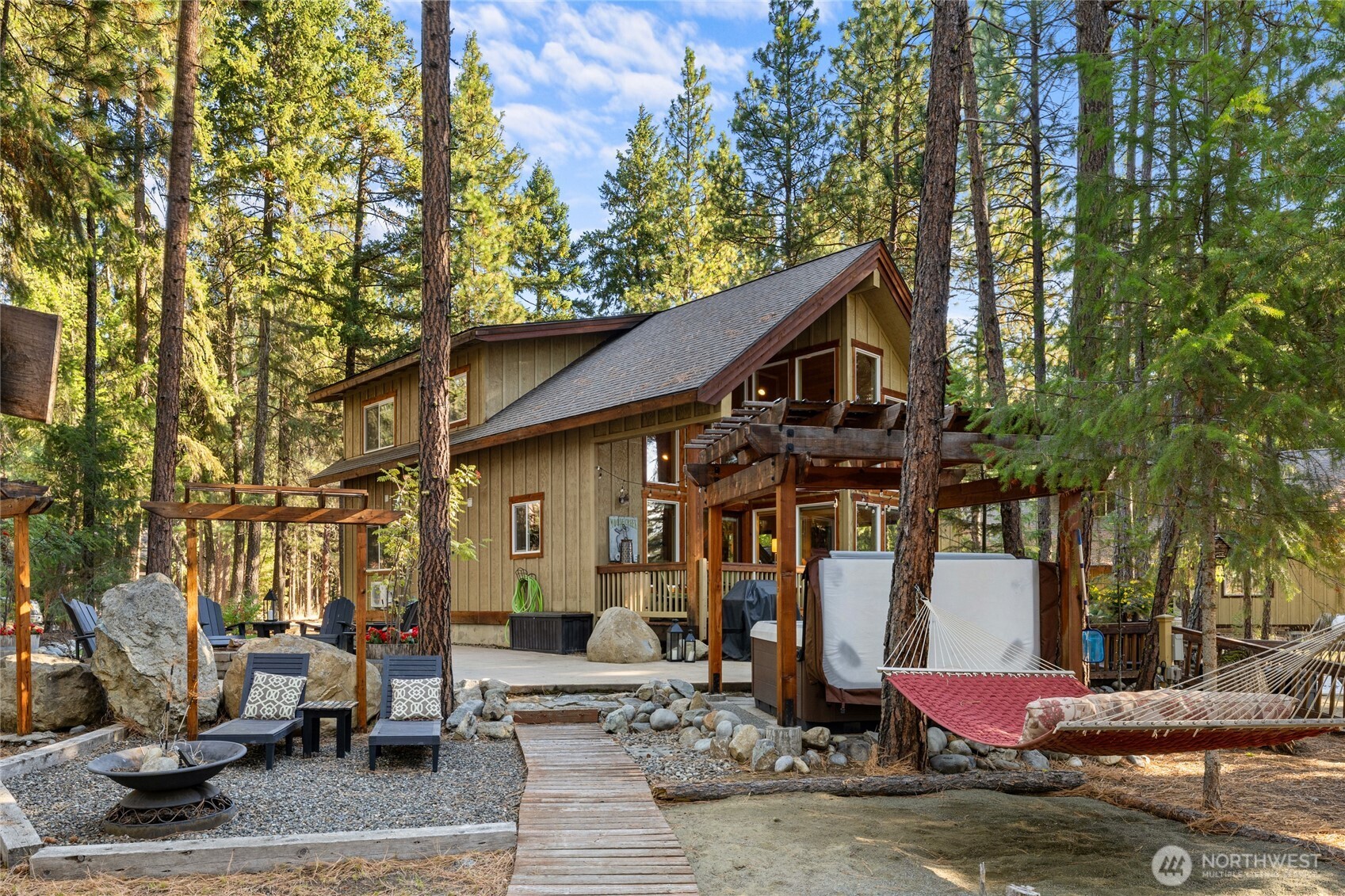 470 Tamarack