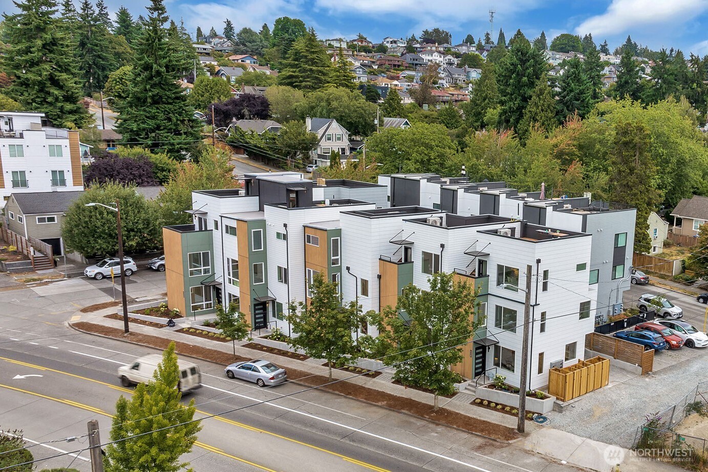 6406 Fauntleroy Way