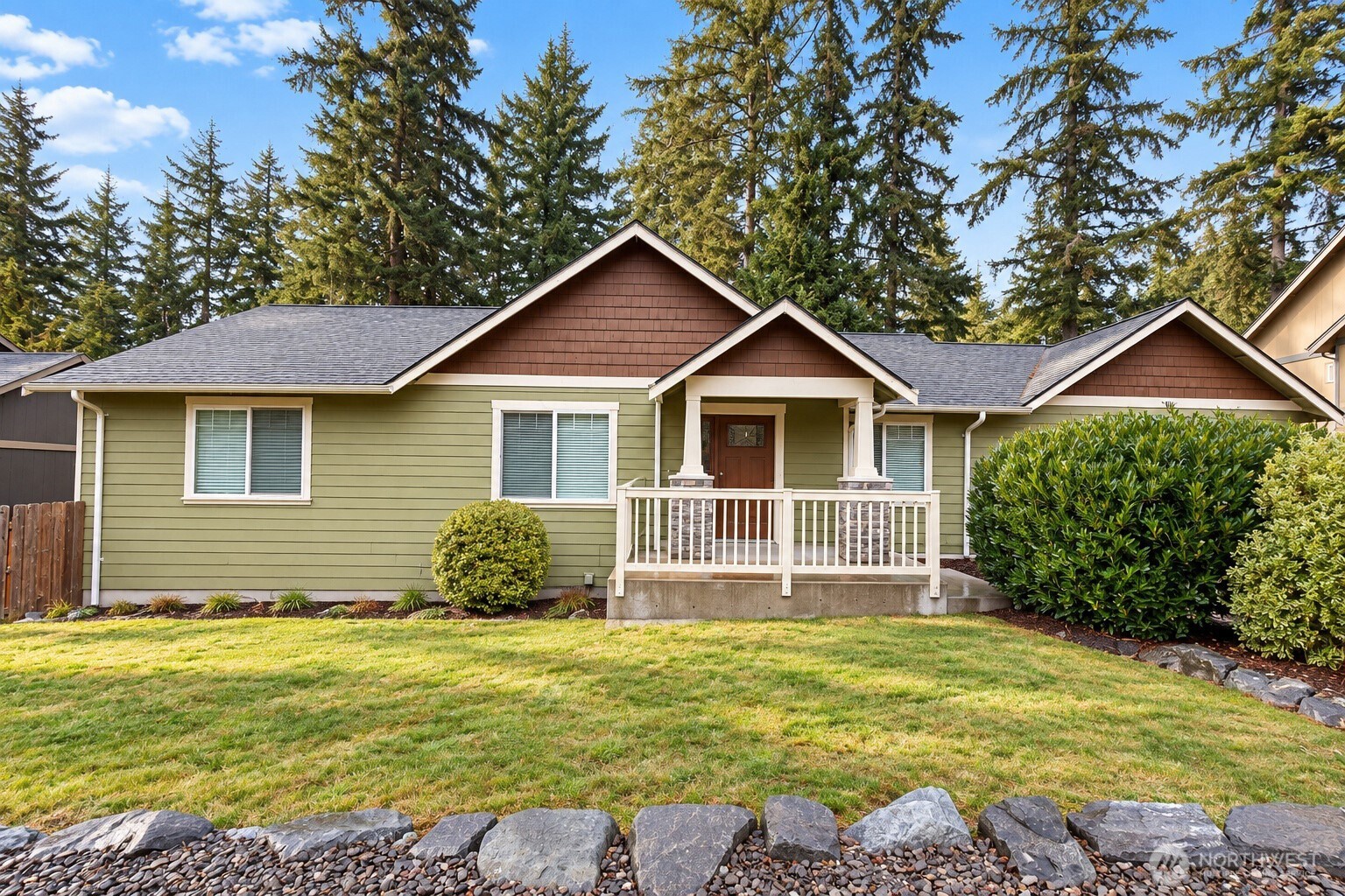 98 Glade Court