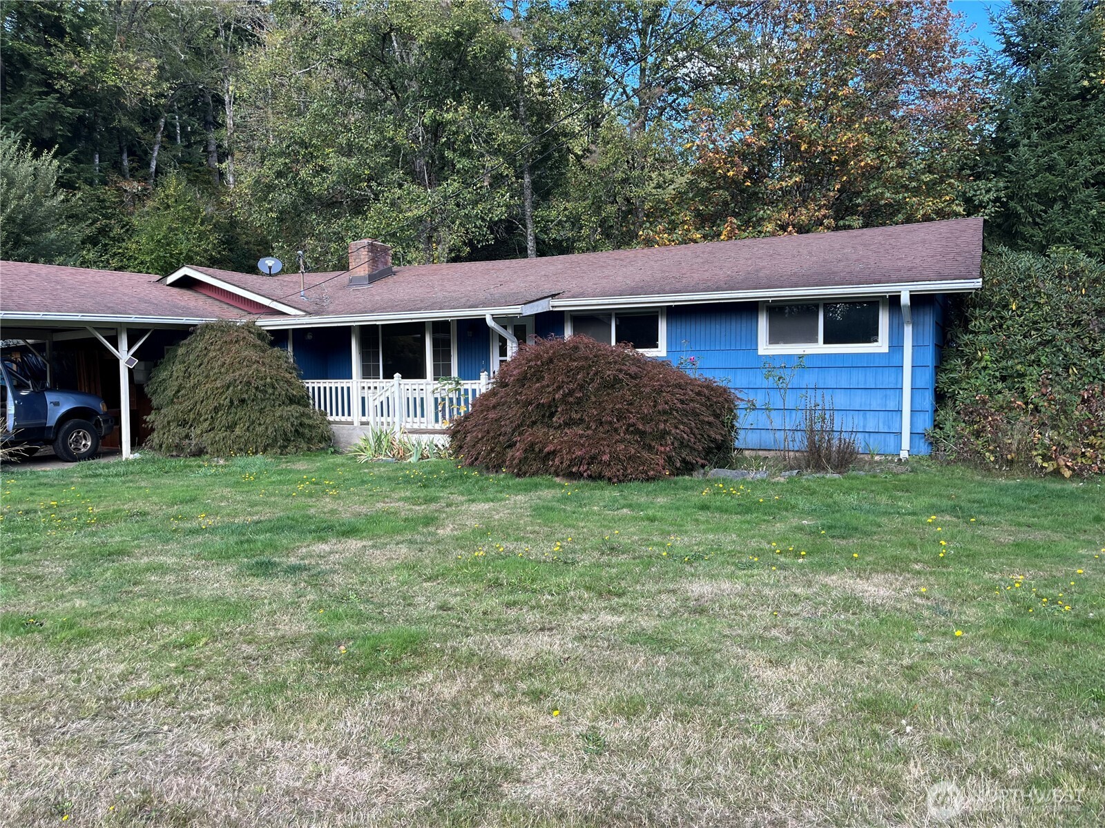 898 Main Avenue