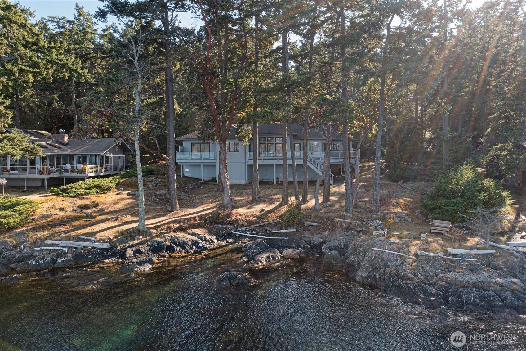 254 Vista Way