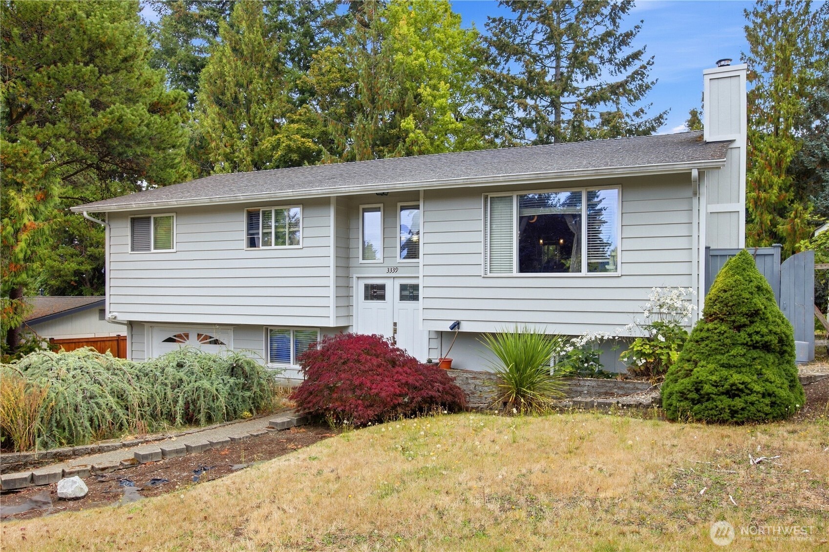 3339 Visscher Street