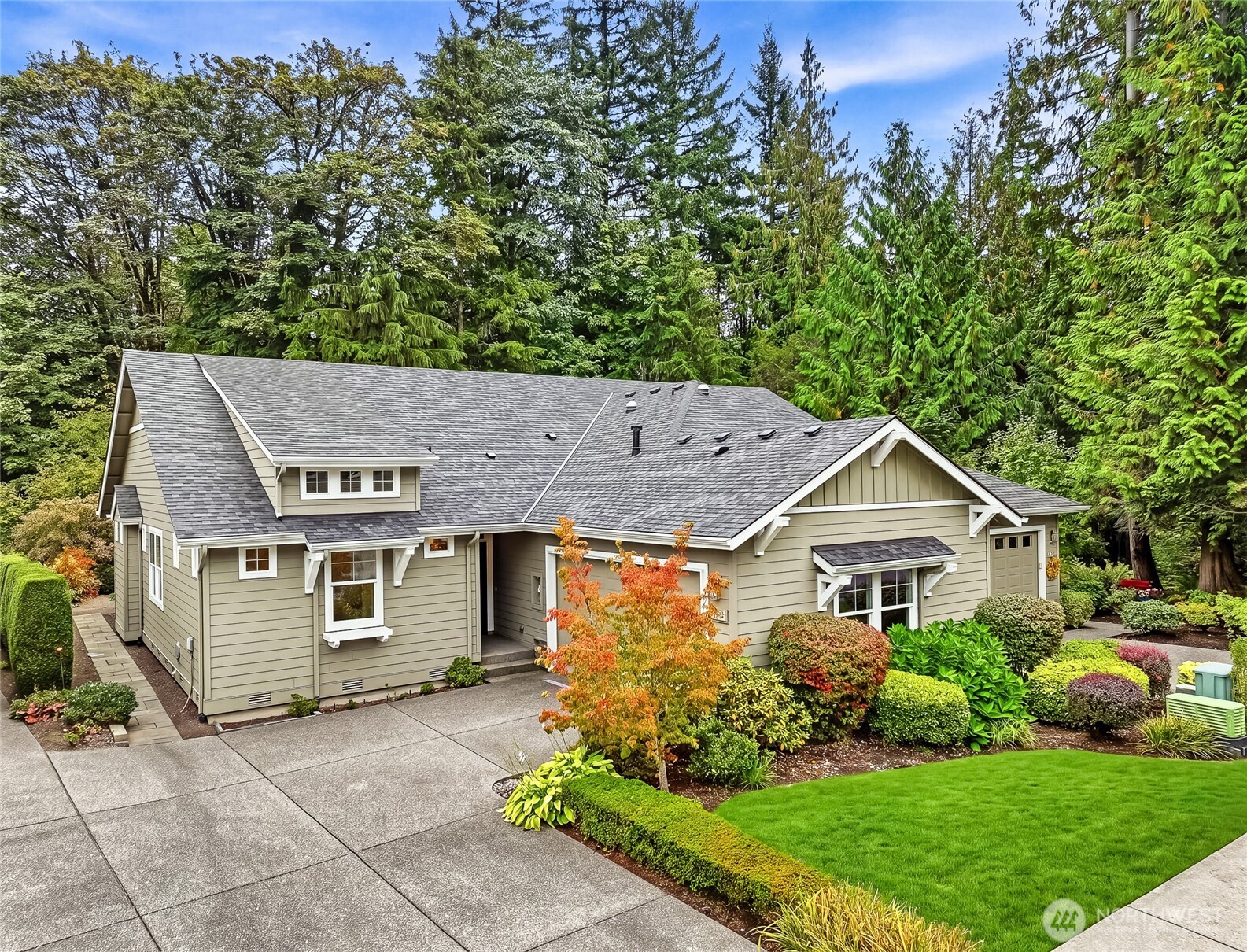 12114 Big Leaf Way