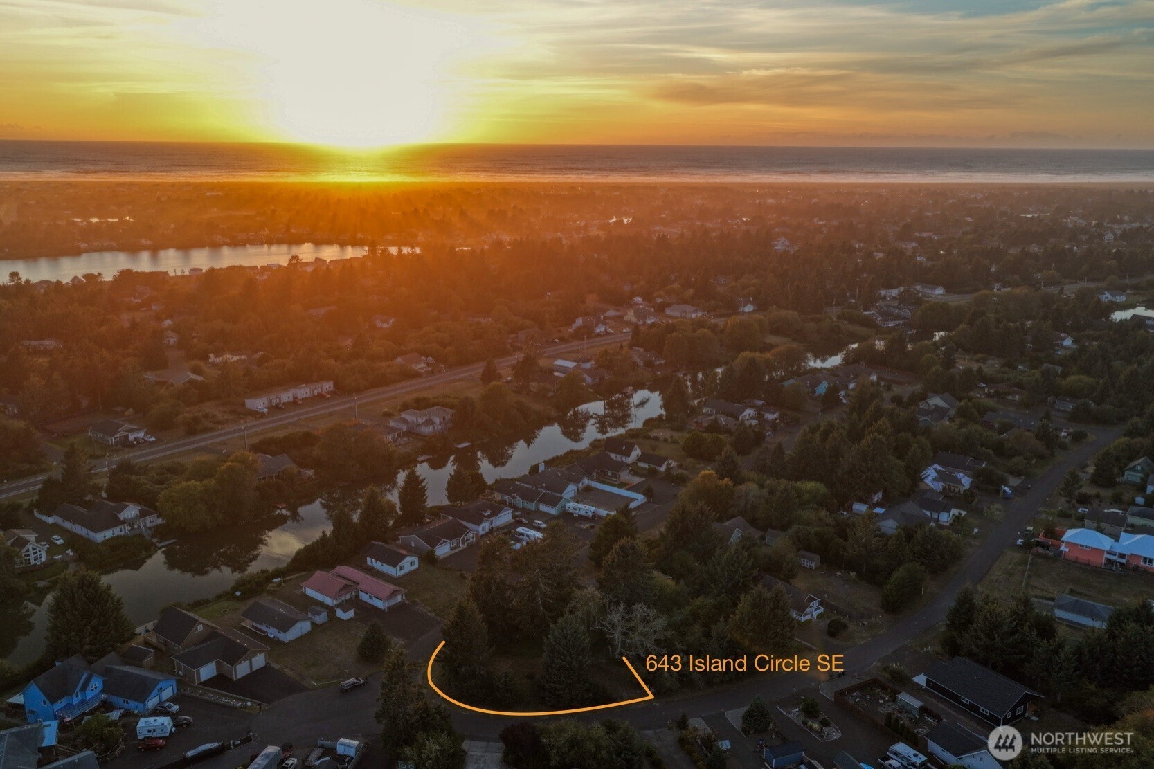 643 Island Circle